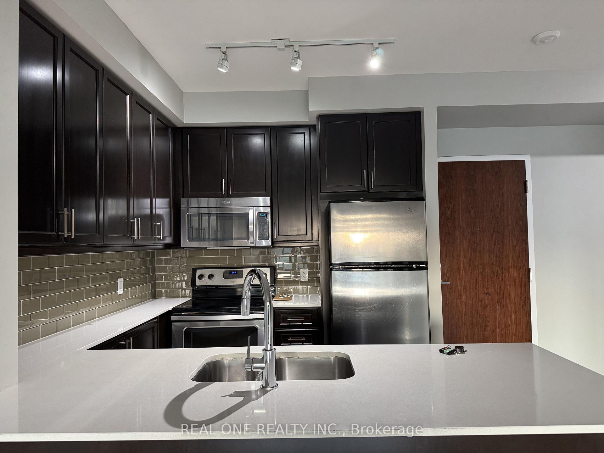 Photo 10 of Unit 332, 2480 Prince Michael Drive, Oakville, Joshua Creek — HOMEH
