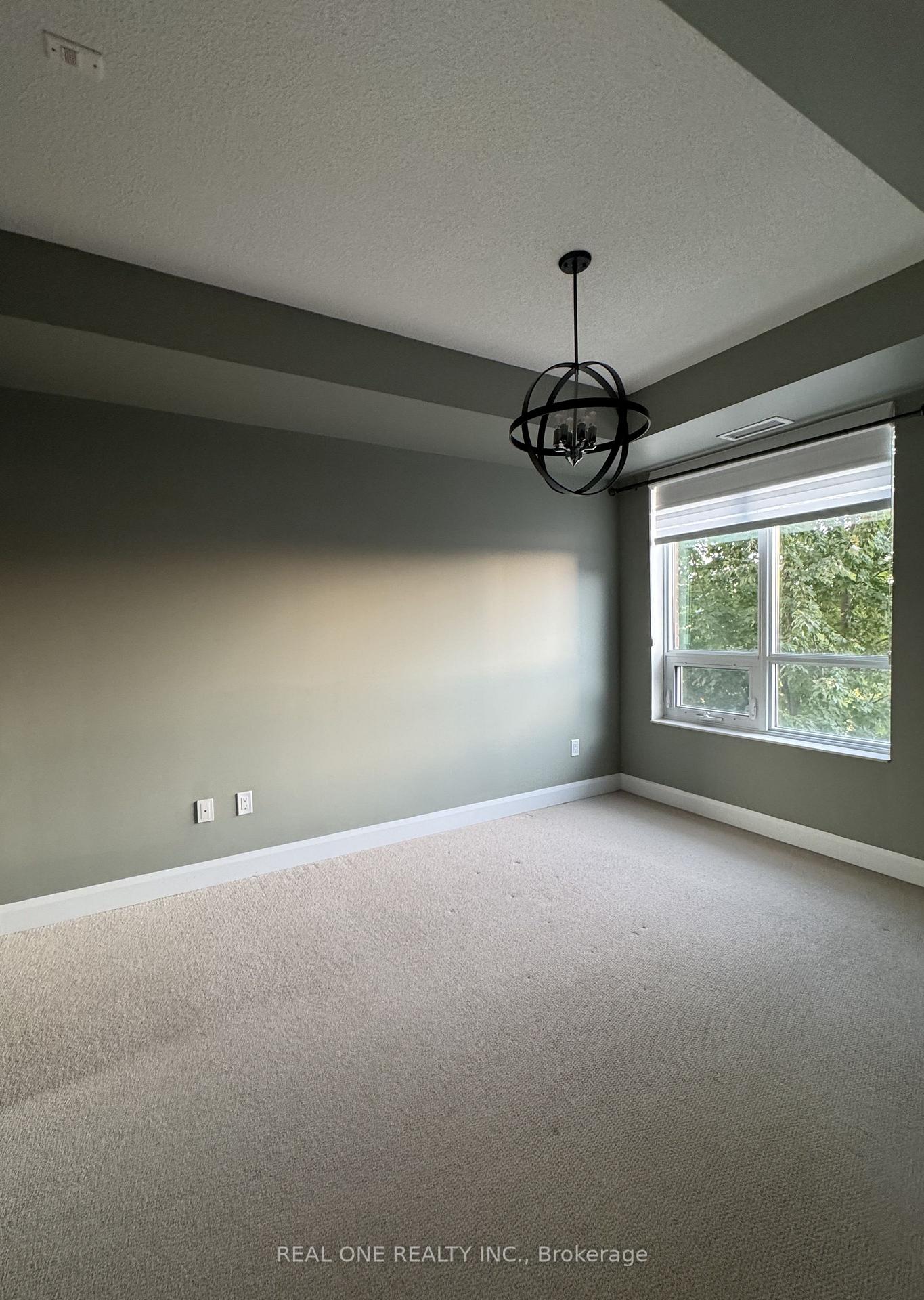 Photo 16 of Unit 332, 2480 Prince Michael Drive, Oakville, Joshua Creek — HOMEH