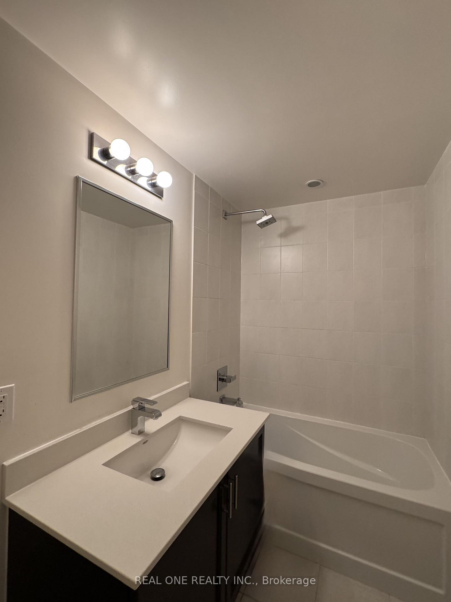 Photo 22 of Unit 332, 2480 Prince Michael Drive, Oakville, Joshua Creek — HOMEH