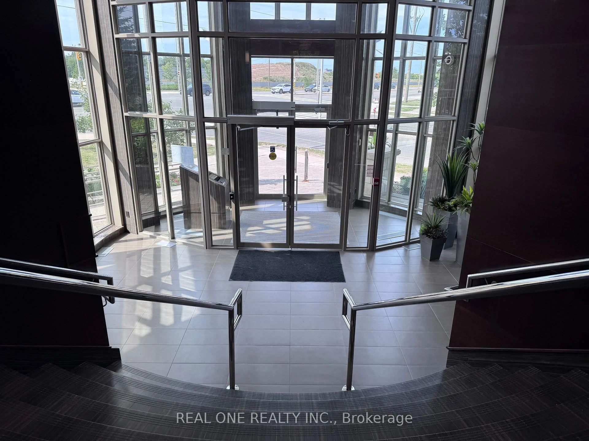 Photo 27 of Unit 332, 2480 Prince Michael Drive, Oakville, Joshua Creek — HOMEH