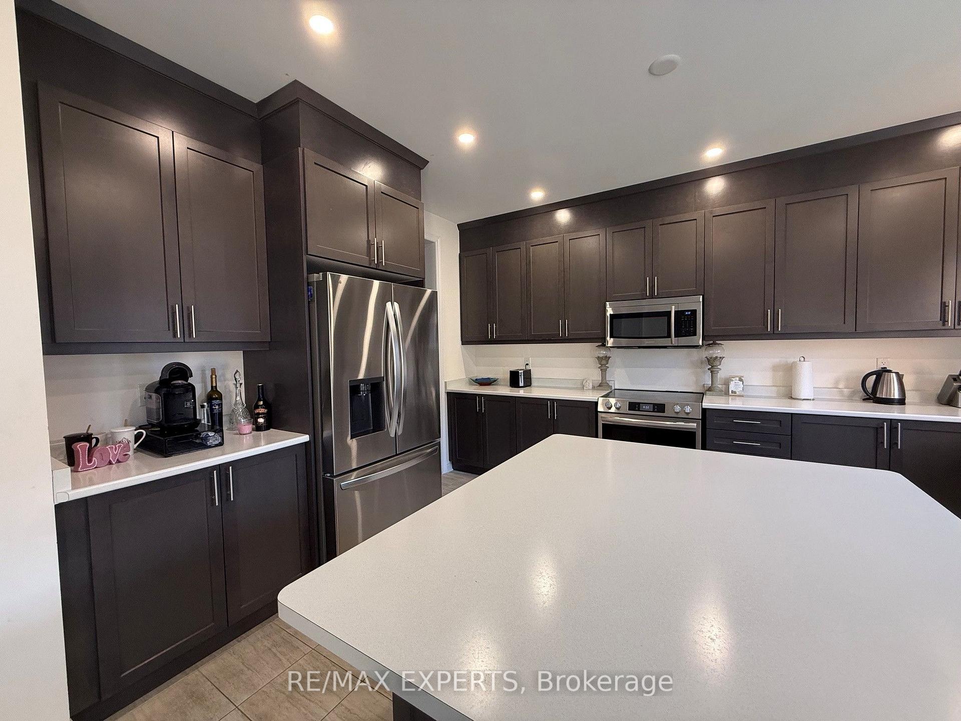 Photo 5 of 1454 Tomkins Road, Innisfil, Rural Innisfil — HOMEH