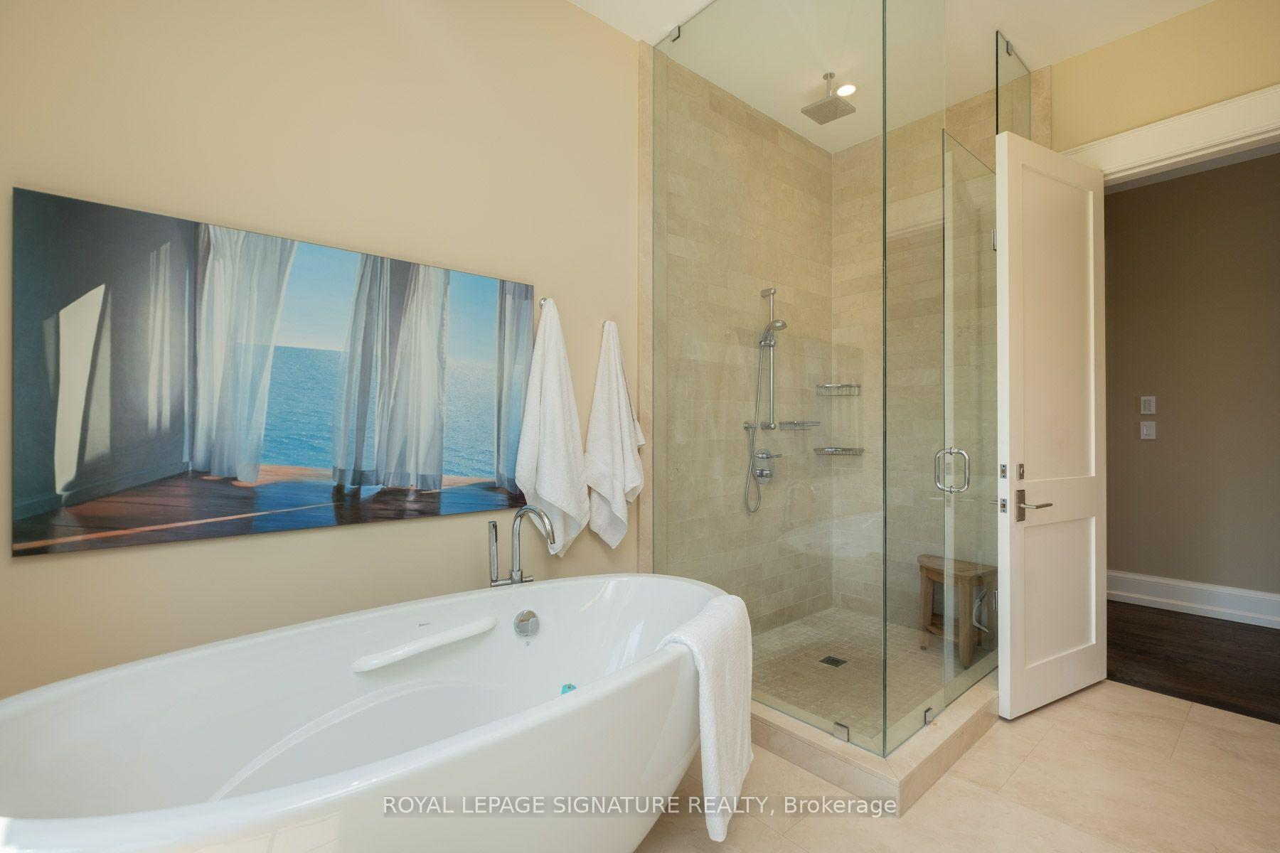 Photo 24 of Unit 30, 10 Maple Grove Drive, Oakville, Morrison — HOMEH