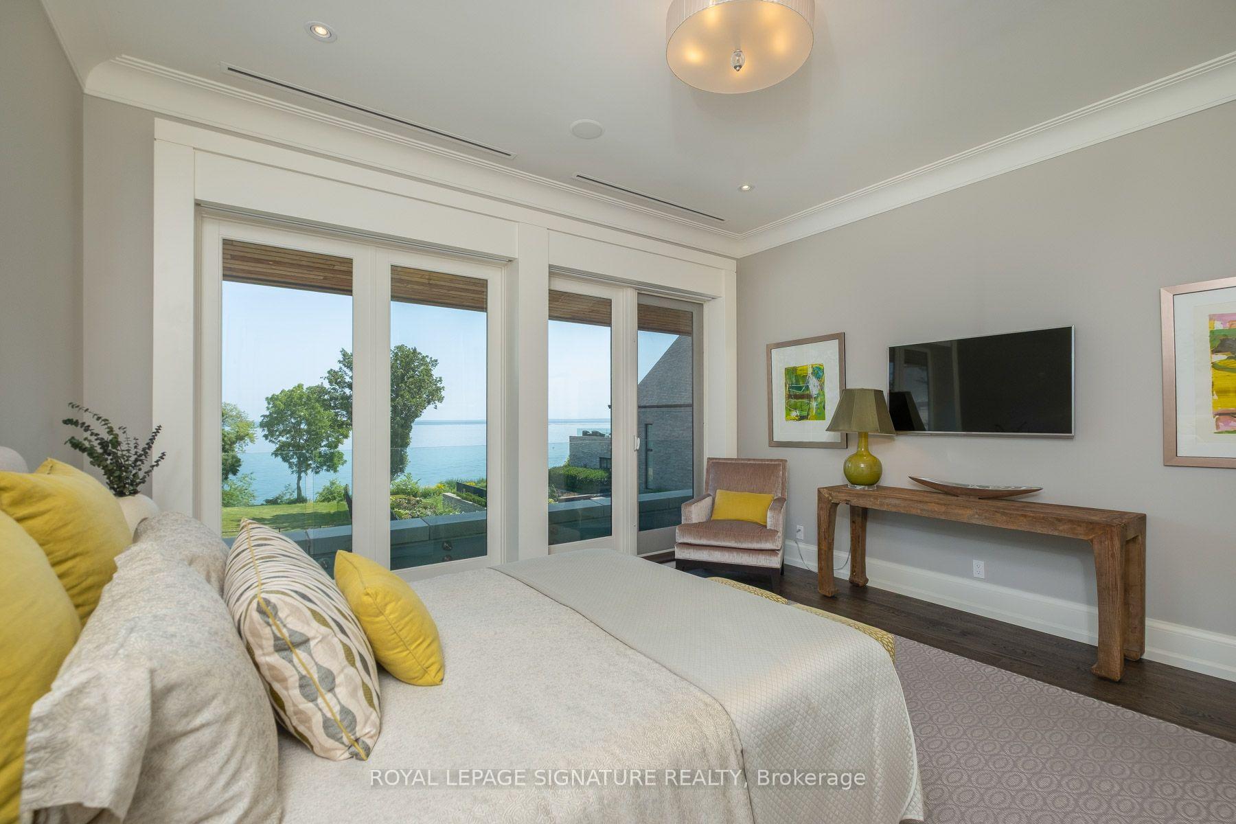 Photo 26 of Unit 30, 10 Maple Grove Drive, Oakville, Morrison — HOMEH