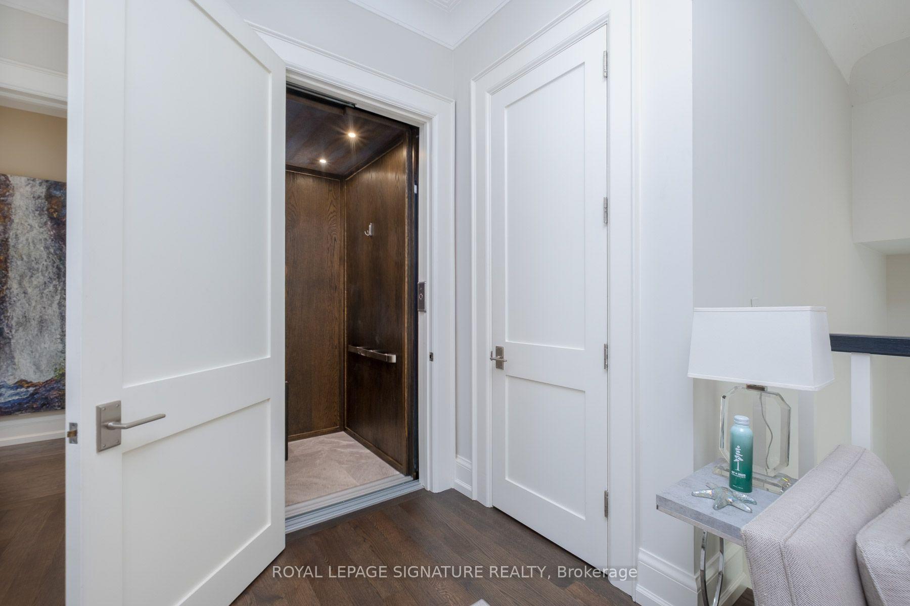 Photo 31 of Unit 30, 10 Maple Grove Drive, Oakville, Morrison — HOMEH