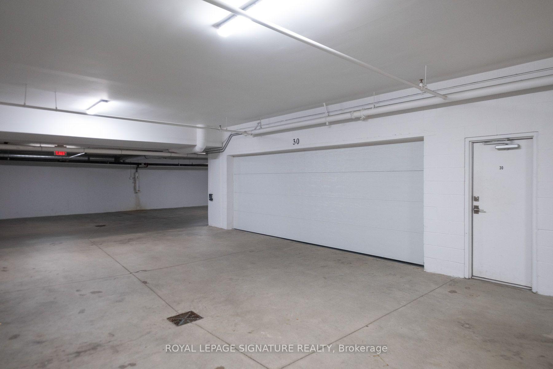 Photo 32 of Unit 30, 10 Maple Grove Drive, Oakville, Morrison — HOMEH