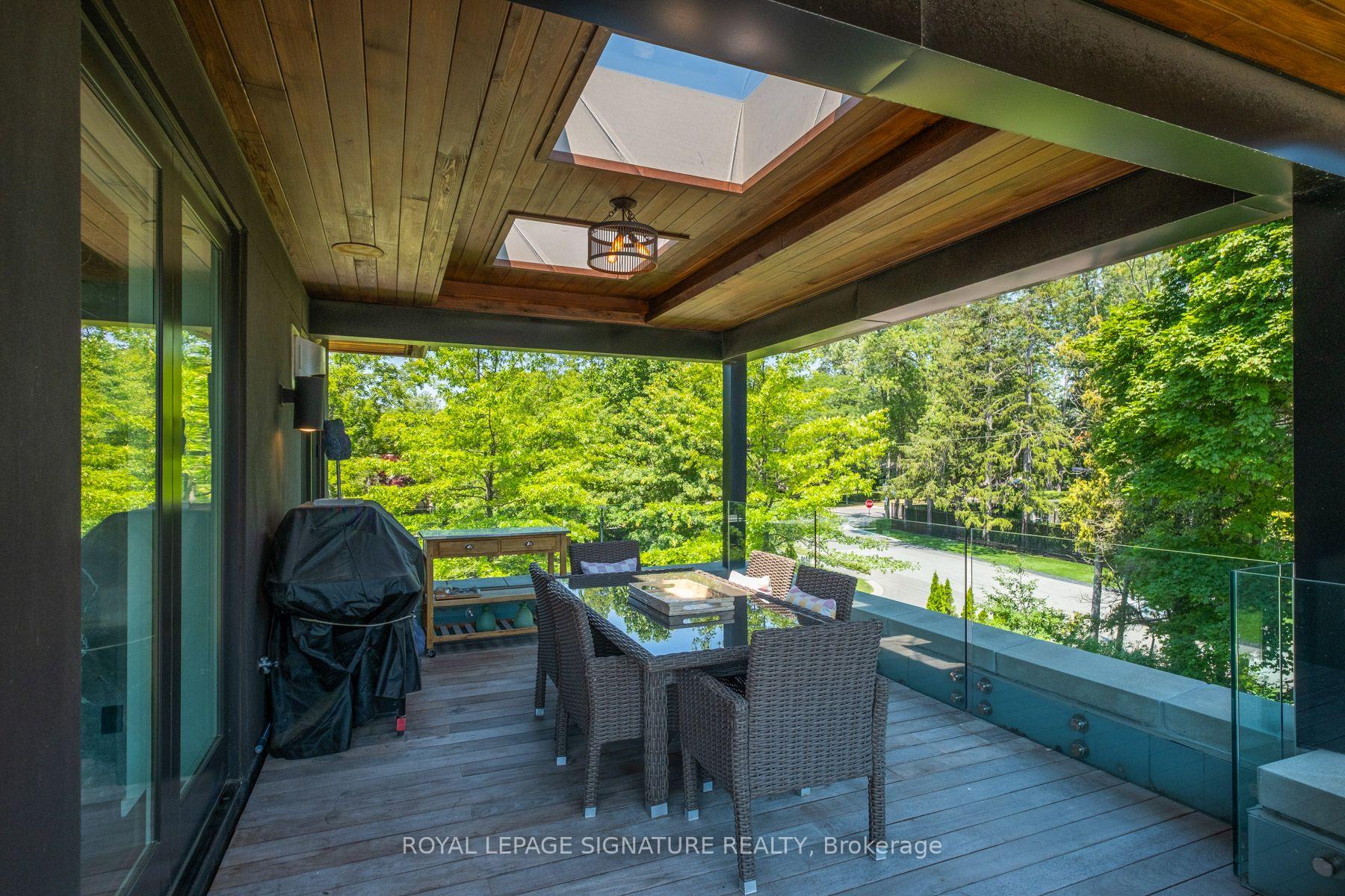 Photo 33 of Unit 30, 10 Maple Grove Drive, Oakville, Morrison — HOMEH