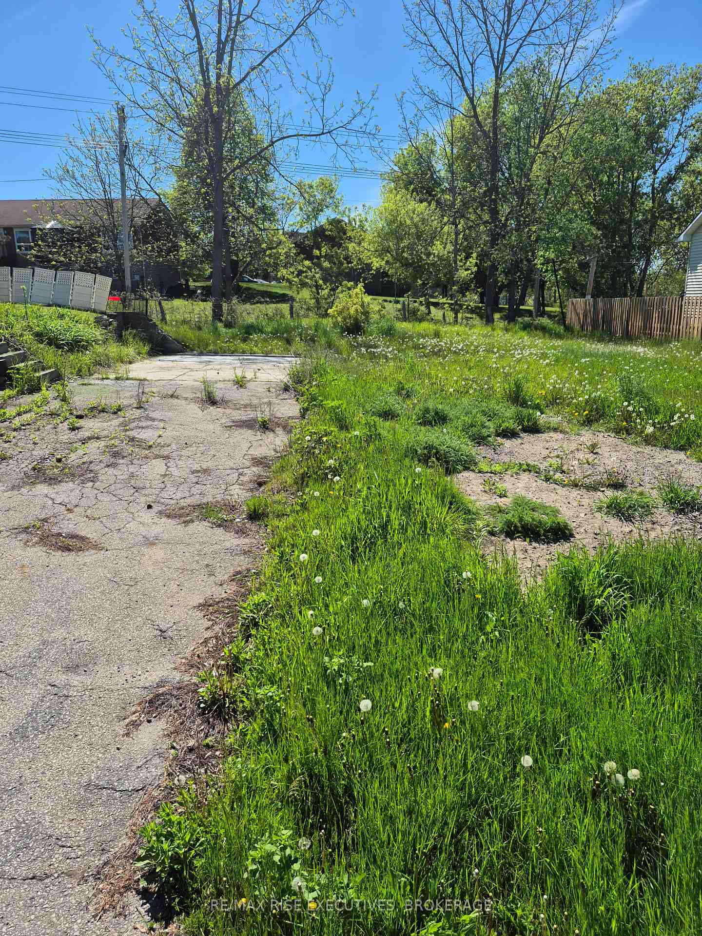 Photo of Pt Lt 311 Victoria Avenue