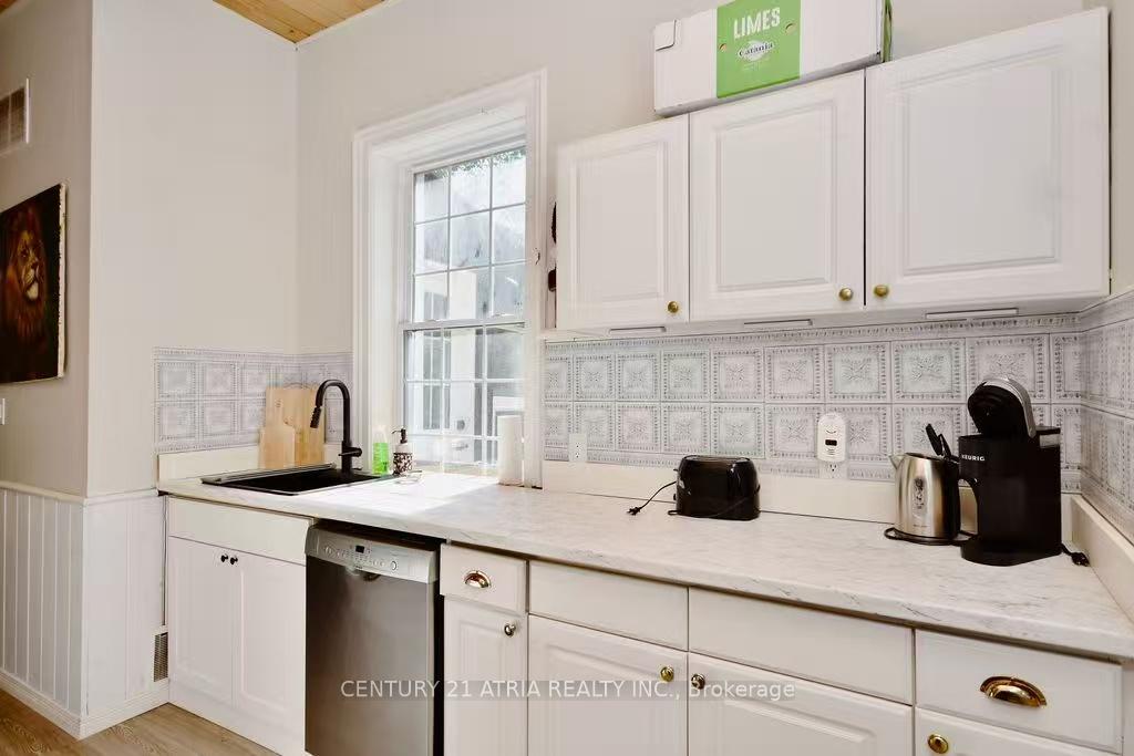 Photo 7 of 4359 Hepinstall Landing, Severn, Washago — HOMEH