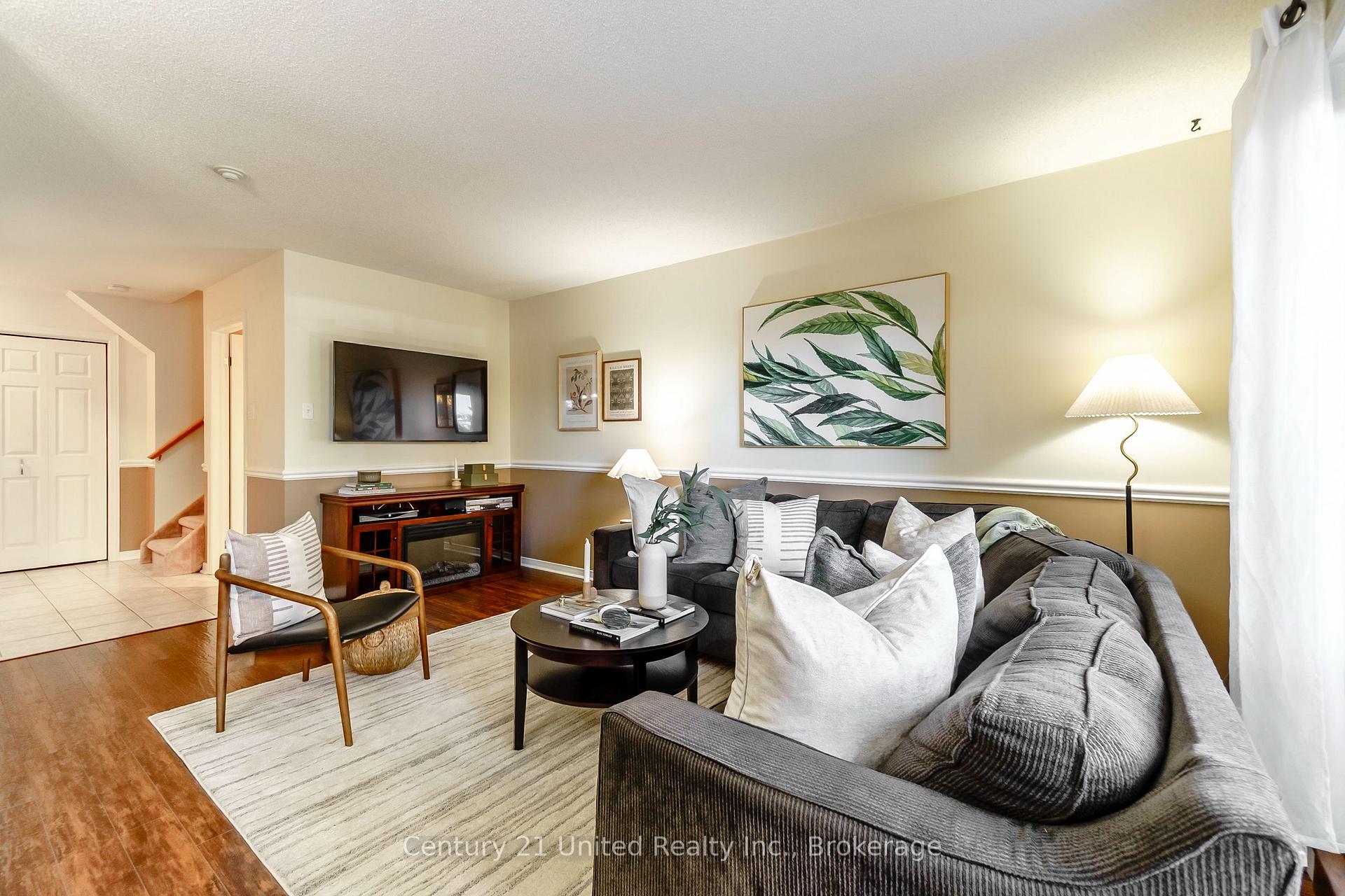 Photo 11 of Unit 15, 36 Champlain Crescent, Peterborough, Northcrest Ward 5 — HOMEH