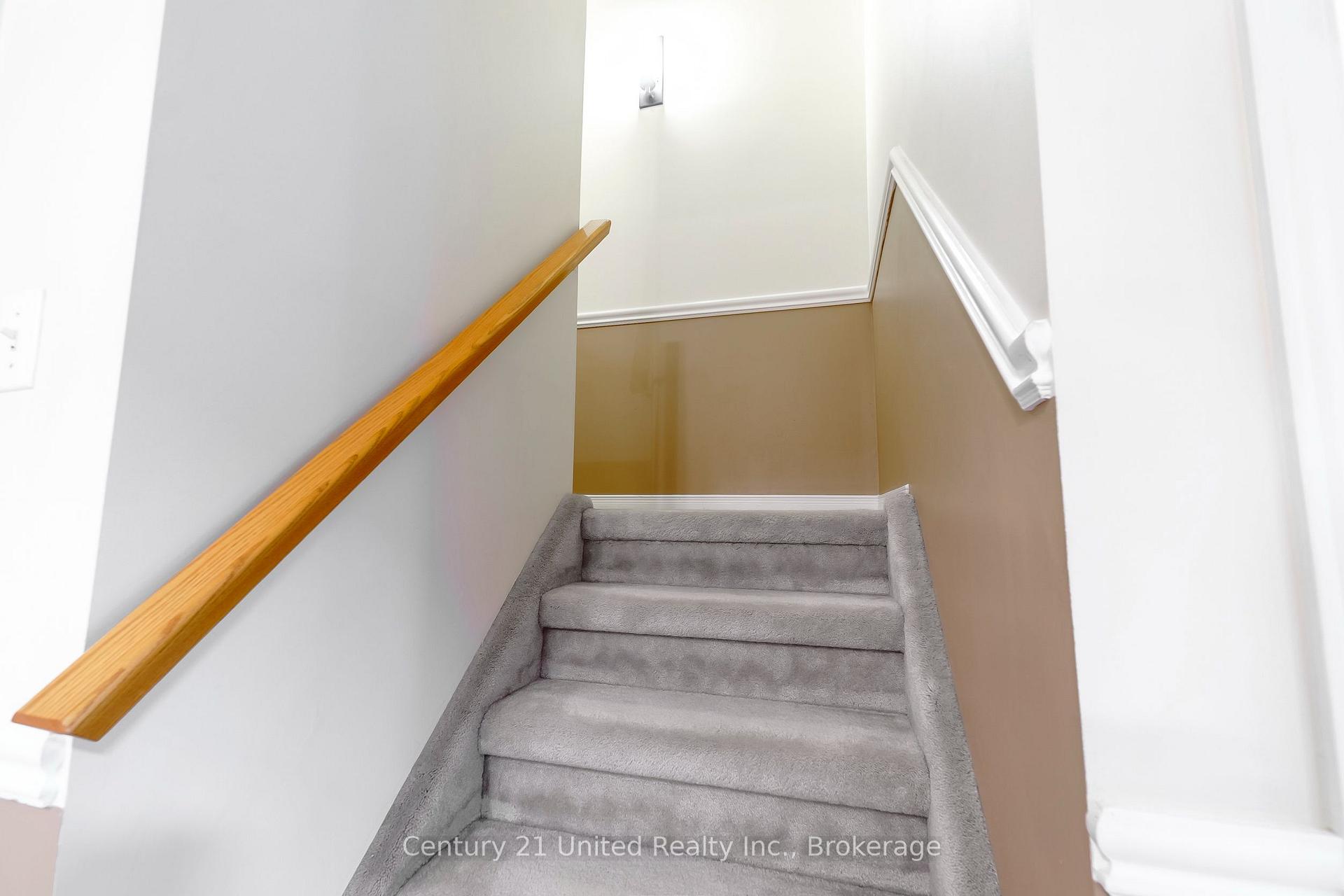 Photo 39 of Unit 15, 36 Champlain Crescent, Peterborough, Northcrest Ward 5 — HOMEH