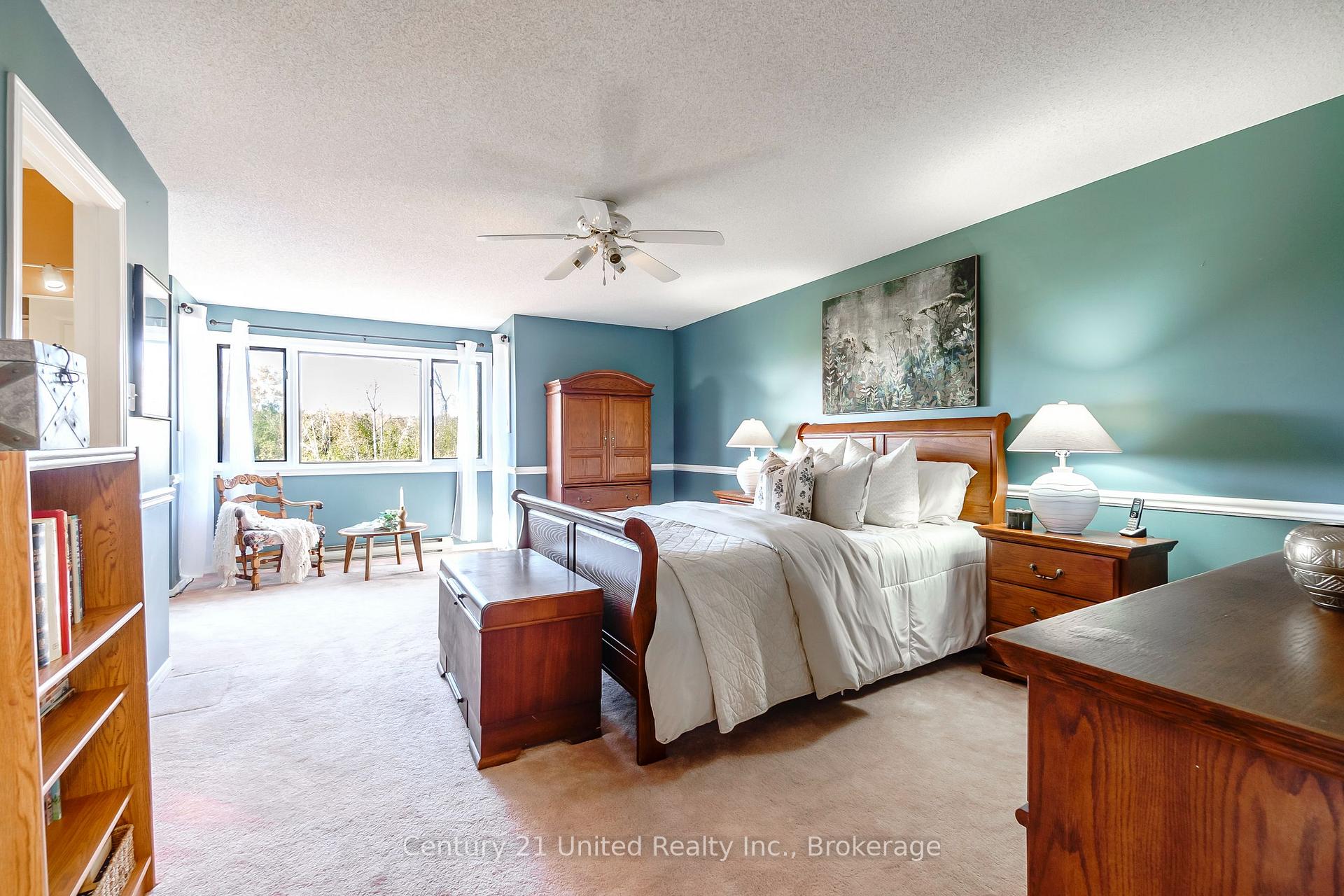 Photo 45 of Unit 15, 36 Champlain Crescent, Peterborough, Northcrest Ward 5 — HOMEH