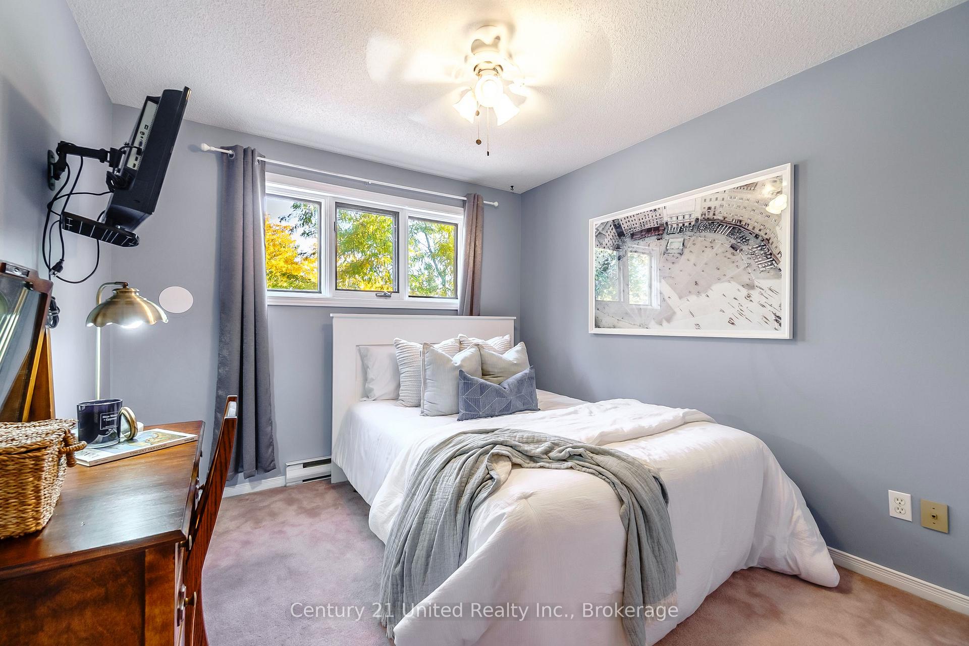 Photo 59 of Unit 15, 36 Champlain Crescent, Peterborough, Northcrest Ward 5 — HOMEH