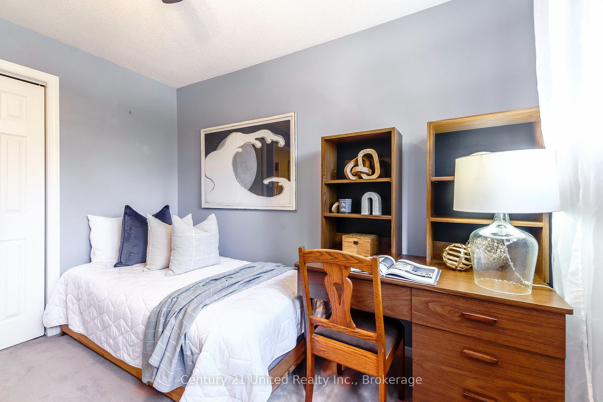 Photo 67 of Unit 15, 36 Champlain Crescent, Peterborough, Northcrest Ward 5 — HOMEH