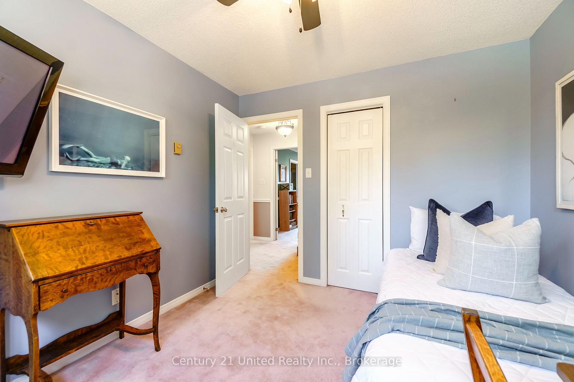 Photo 69 of Unit 15, 36 Champlain Crescent, Peterborough, Northcrest Ward 5 — HOMEH