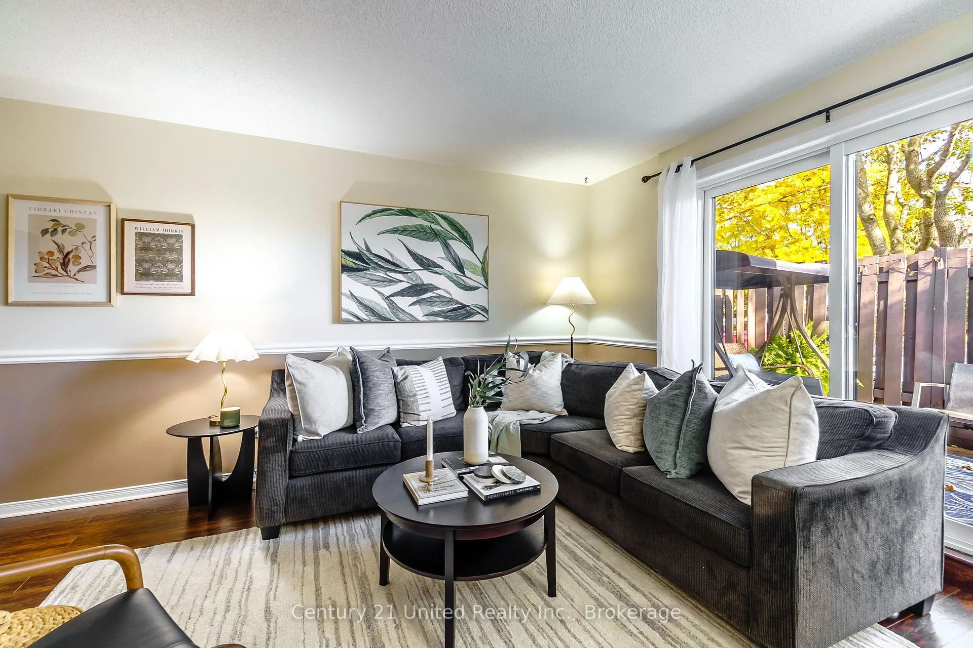 Photo 14 of Unit 15, 36 Champlain Crescent, Peterborough, Northcrest Ward 5 — HOMEH