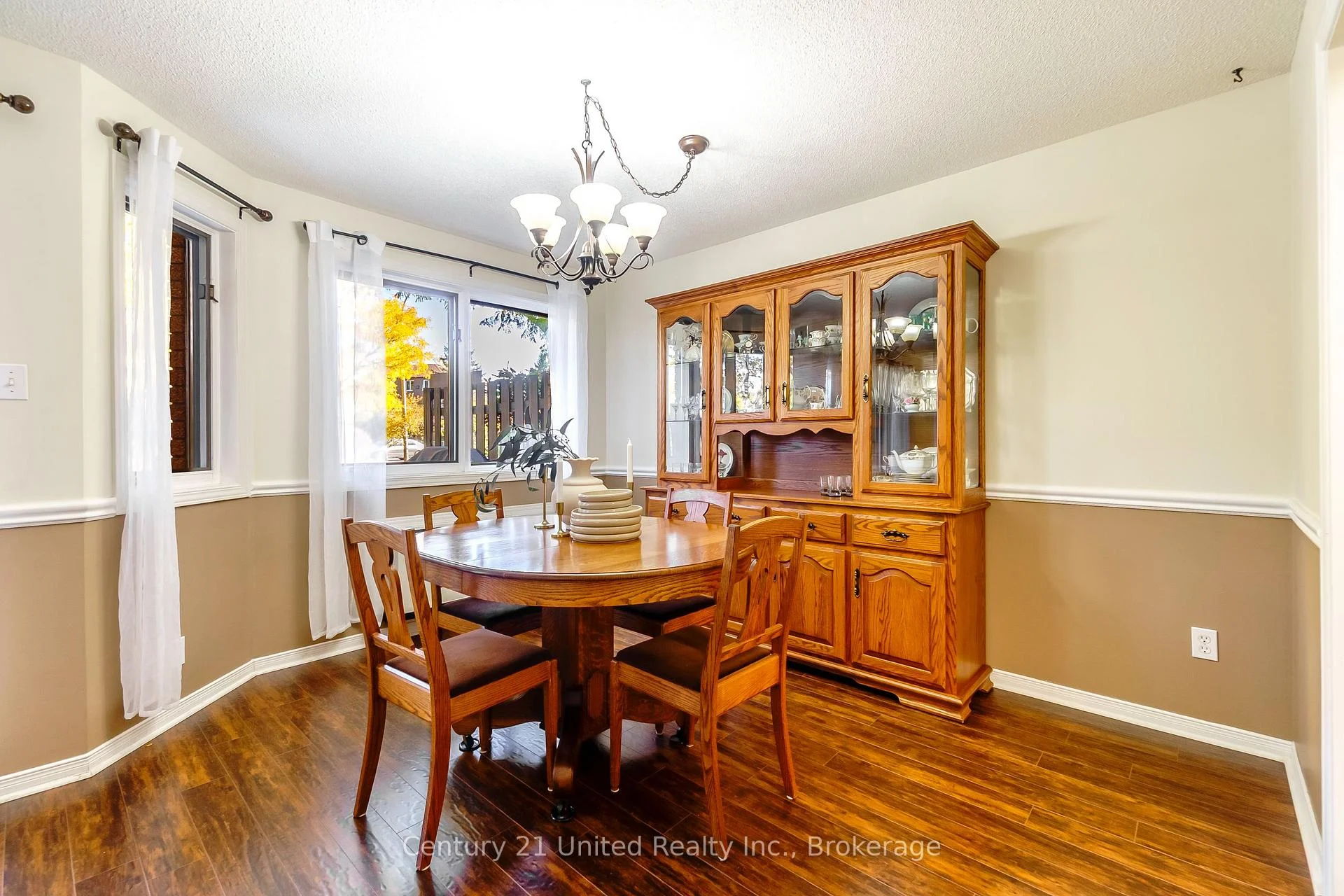 Photo 20 of Unit 15, 36 Champlain Crescent, Peterborough, Northcrest Ward 5 — HOMEH