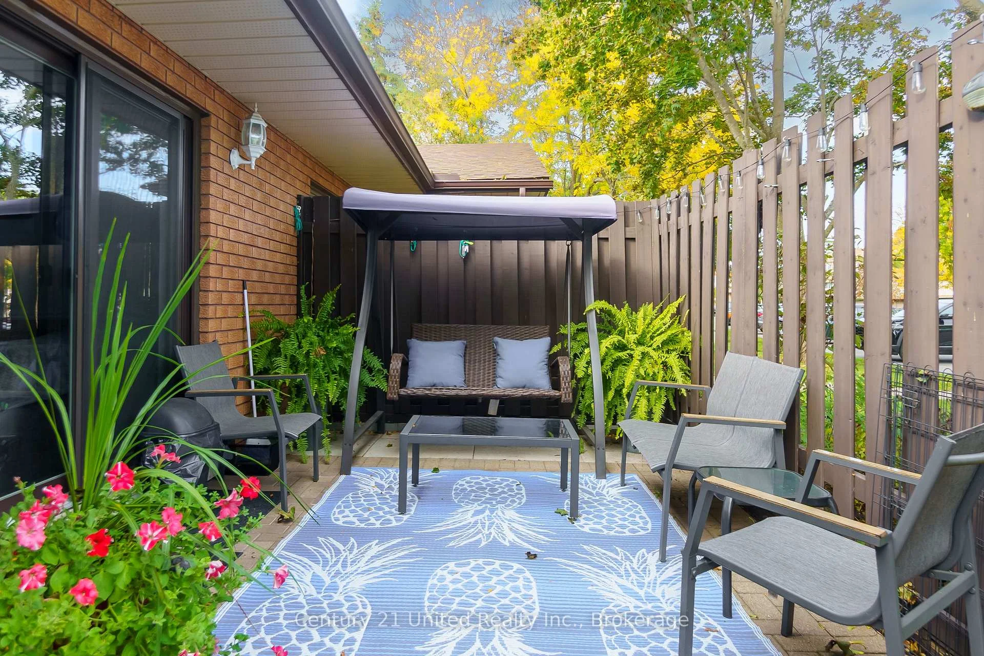 Photo 78 of Unit 15, 36 Champlain Crescent, Peterborough, Northcrest Ward 5 — HOMEH