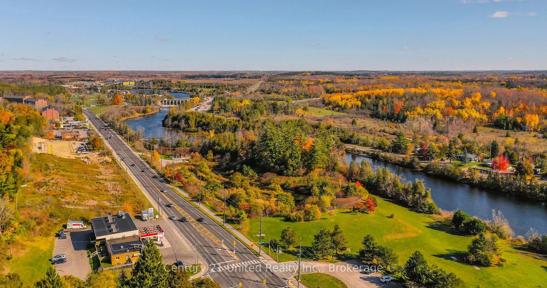 Photo 92 of Unit 15, 36 Champlain Crescent, Peterborough, Northcrest Ward 5 — HOMEH
