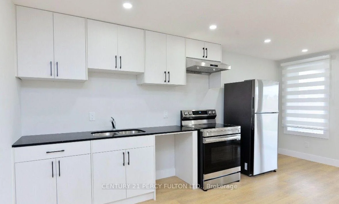 Photo 4 of 86 Grandville Circle, Brant, Paris — HOMEH