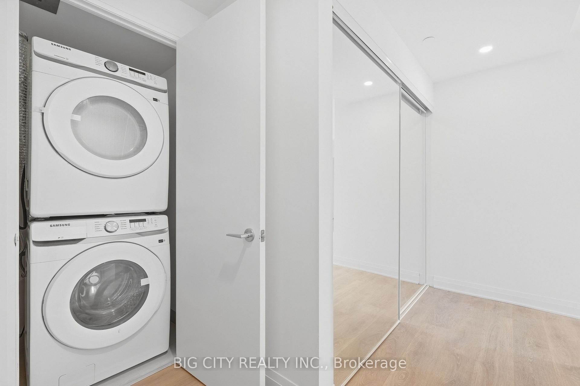 Photo 5 of Unit 2010, 25 Frederick Todd Way, Toronto, Thorncliffe Park — HOMEH