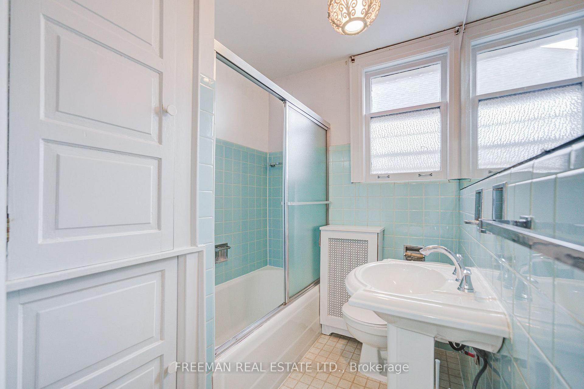 Photo 37 of 87 Ava Road, Toronto, Humewood-Cedarvale — HOMEH