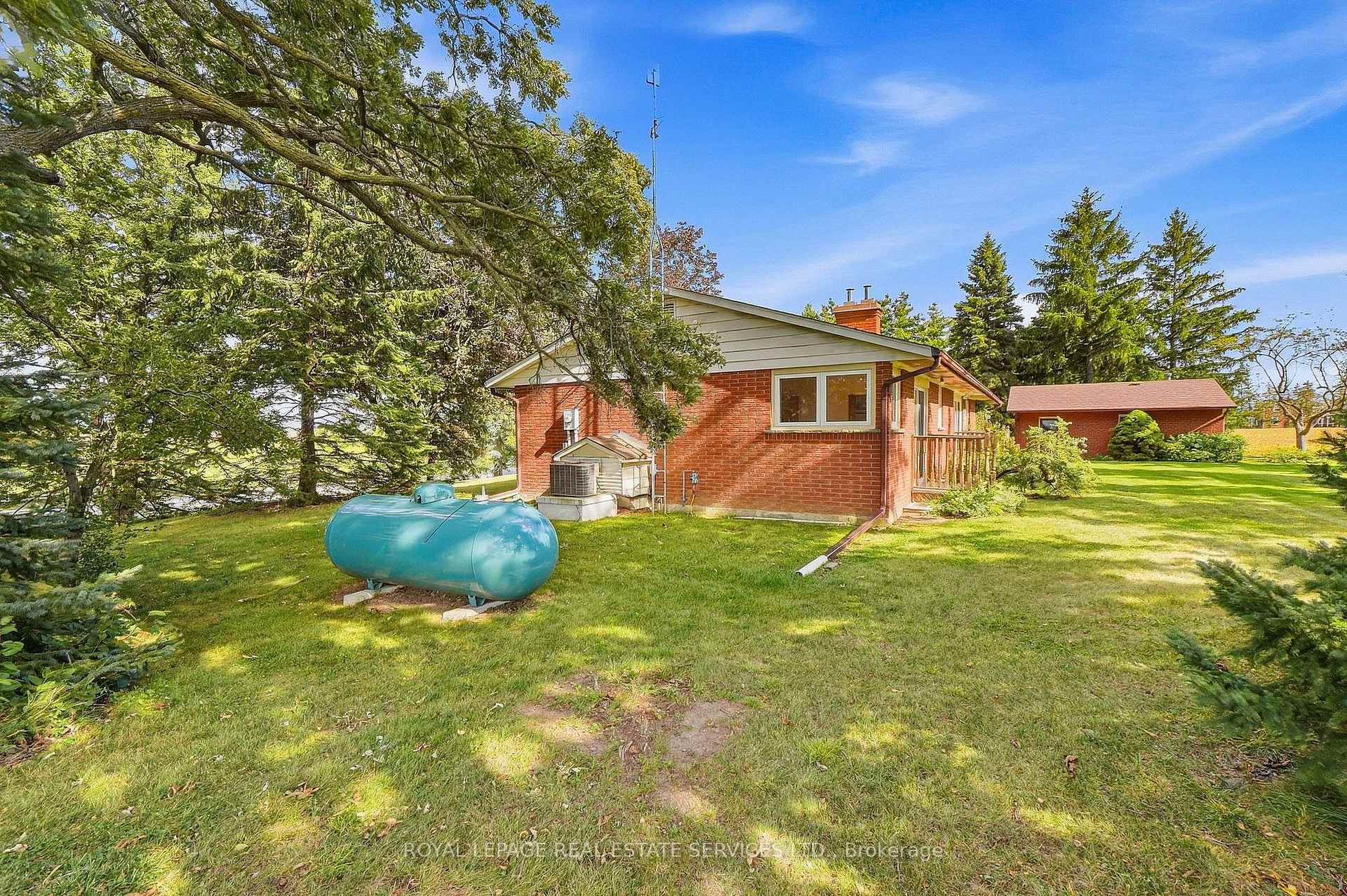 Photo 6 of 5150 Tremaine Road, Milton, Rural Milton West — HOMEH