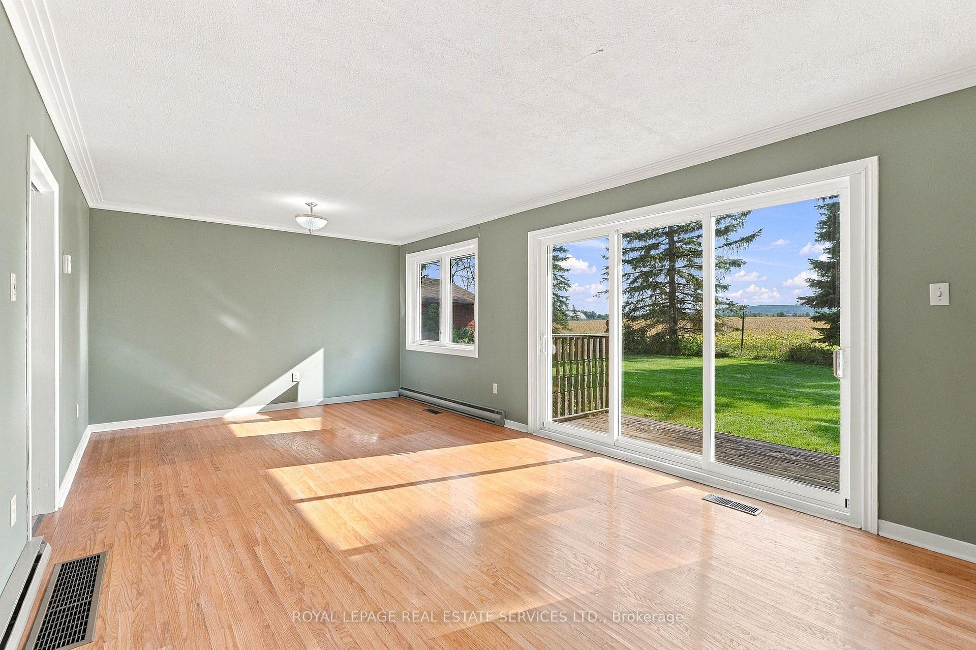 Photo 12 of 5150 Tremaine Road, Milton, Rural Milton West — HOMEH