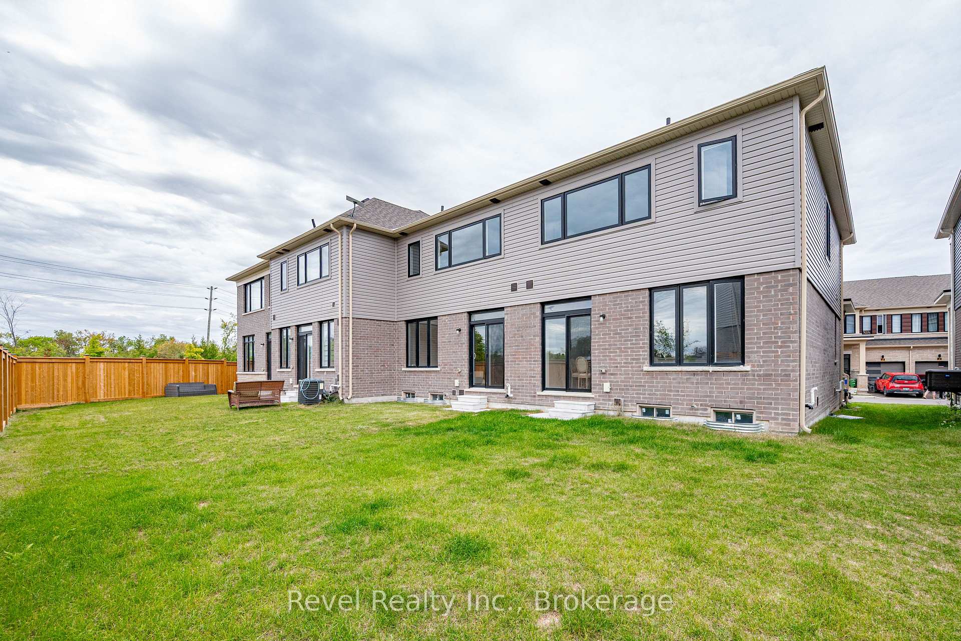 Photo 70 of 38 Hickey Lane, Kawartha Lakes, Lindsay — HOMEH