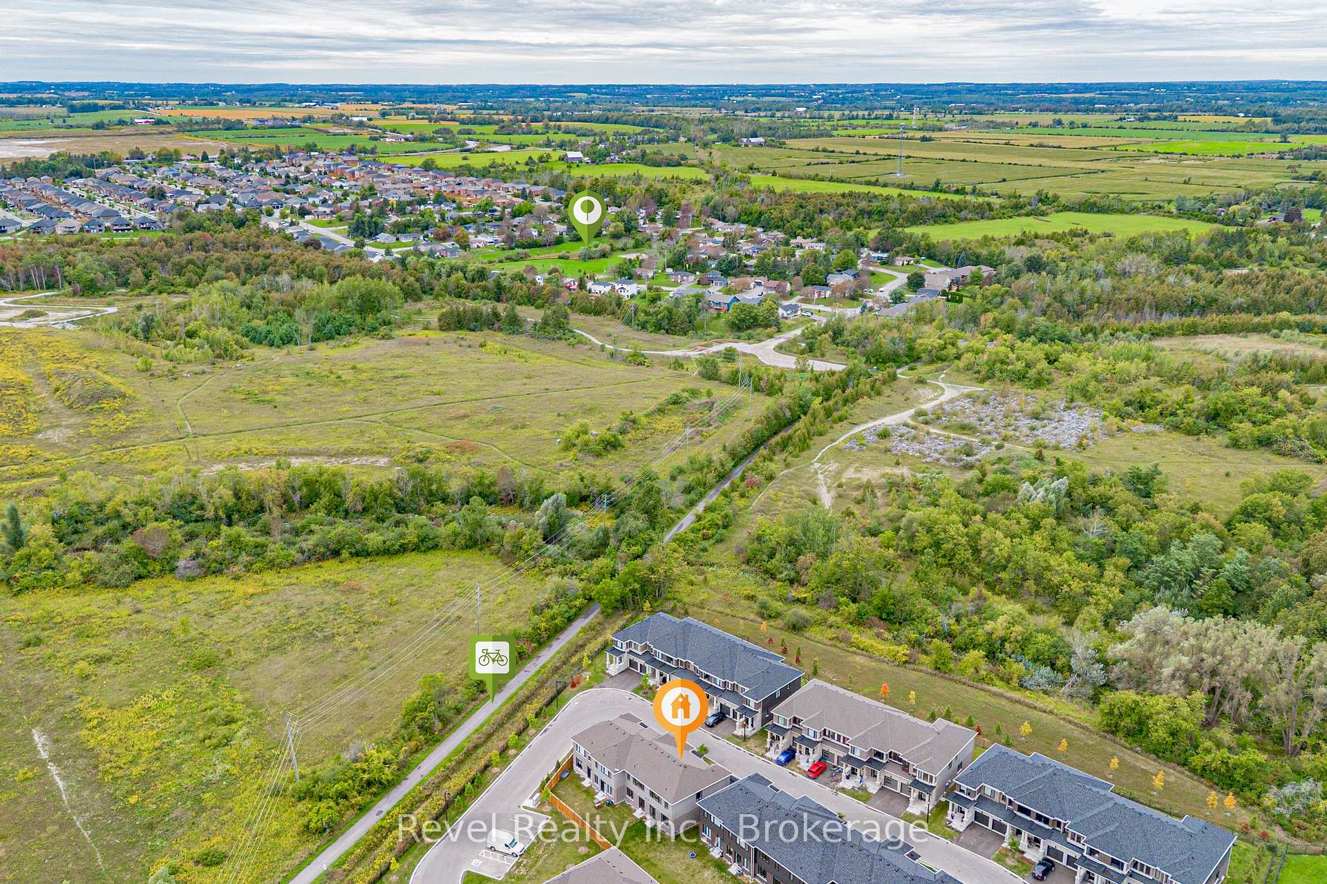 Photo 86 of 38 Hickey Lane, Kawartha Lakes, Lindsay — HOMEH