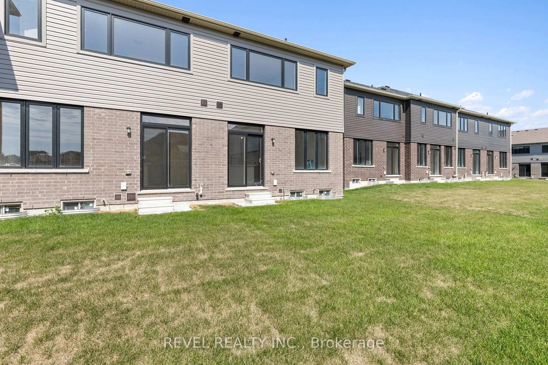 Photo 89 of 38 Hickey Lane, Kawartha Lakes, Lindsay — HOMEH