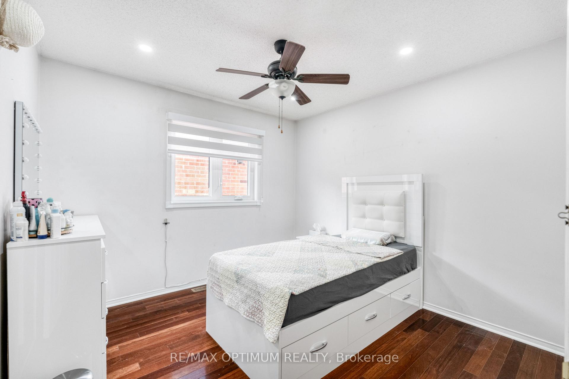 Photo 24 of 62 Meadowlark Drive, Brampton, Fletcher's Creek South — HOMEH