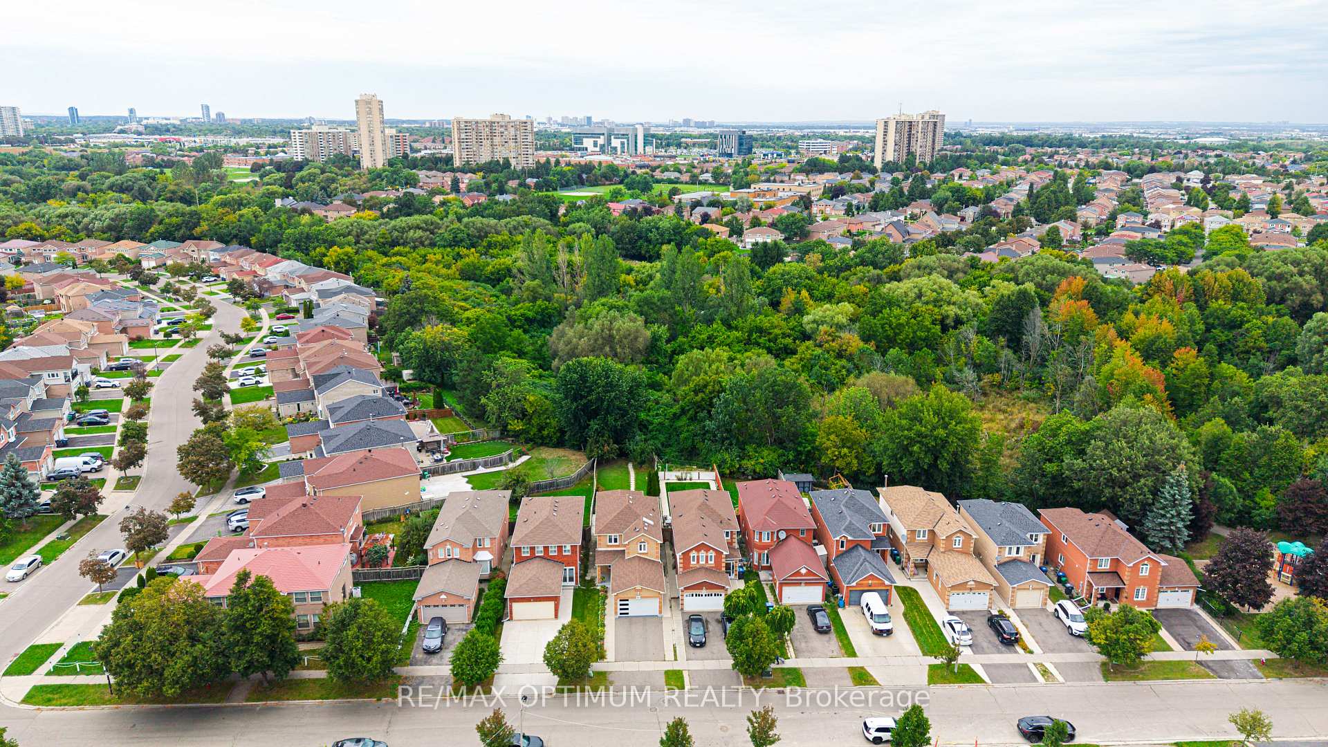 Photo 40 of 62 Meadowlark Drive, Brampton, Fletcher's Creek South — HOMEH
