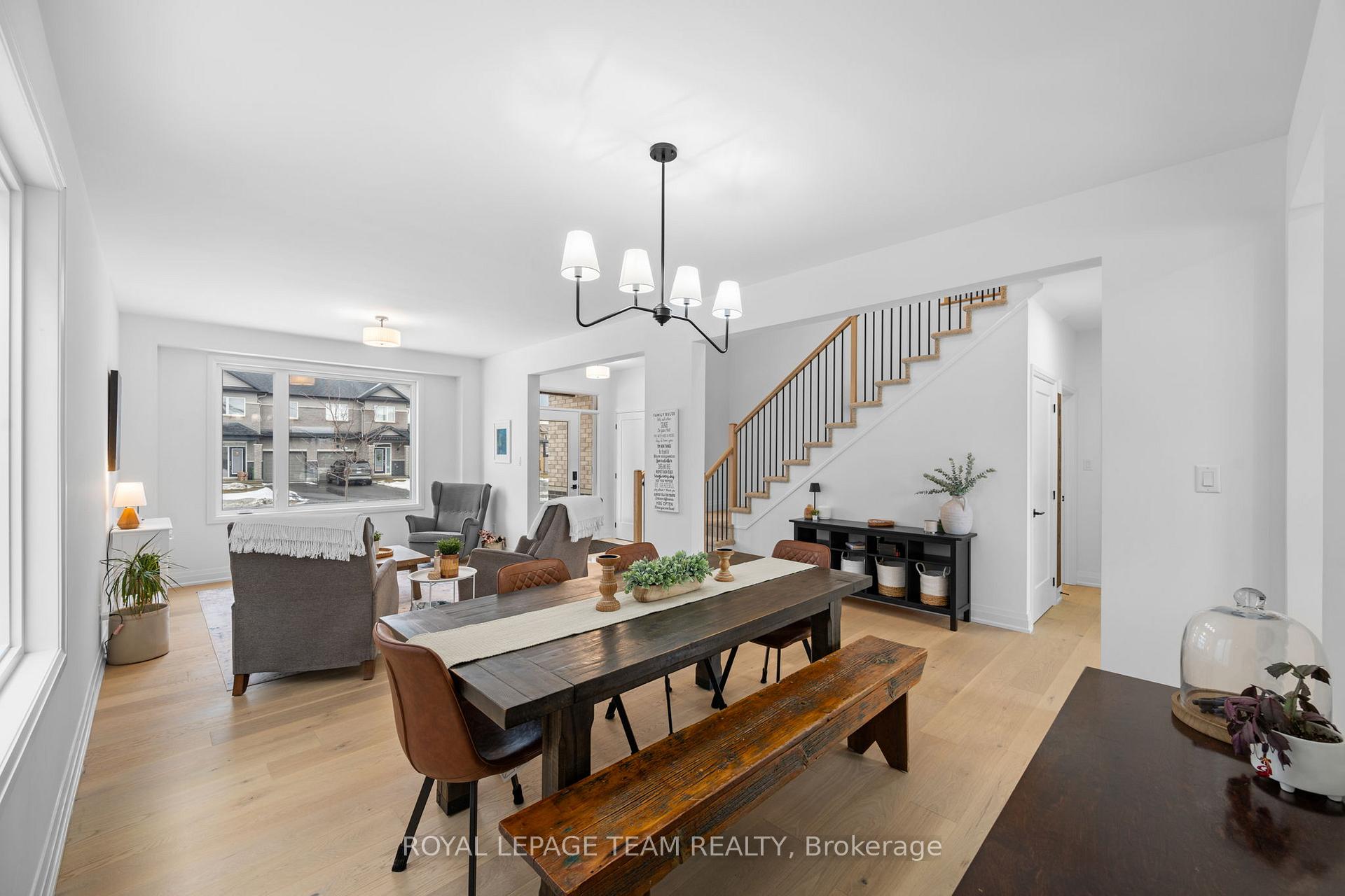 Photo 10 of 437 Fleet Canuck Private, Ottawa, Huntley Ward (South East) — HOMEH