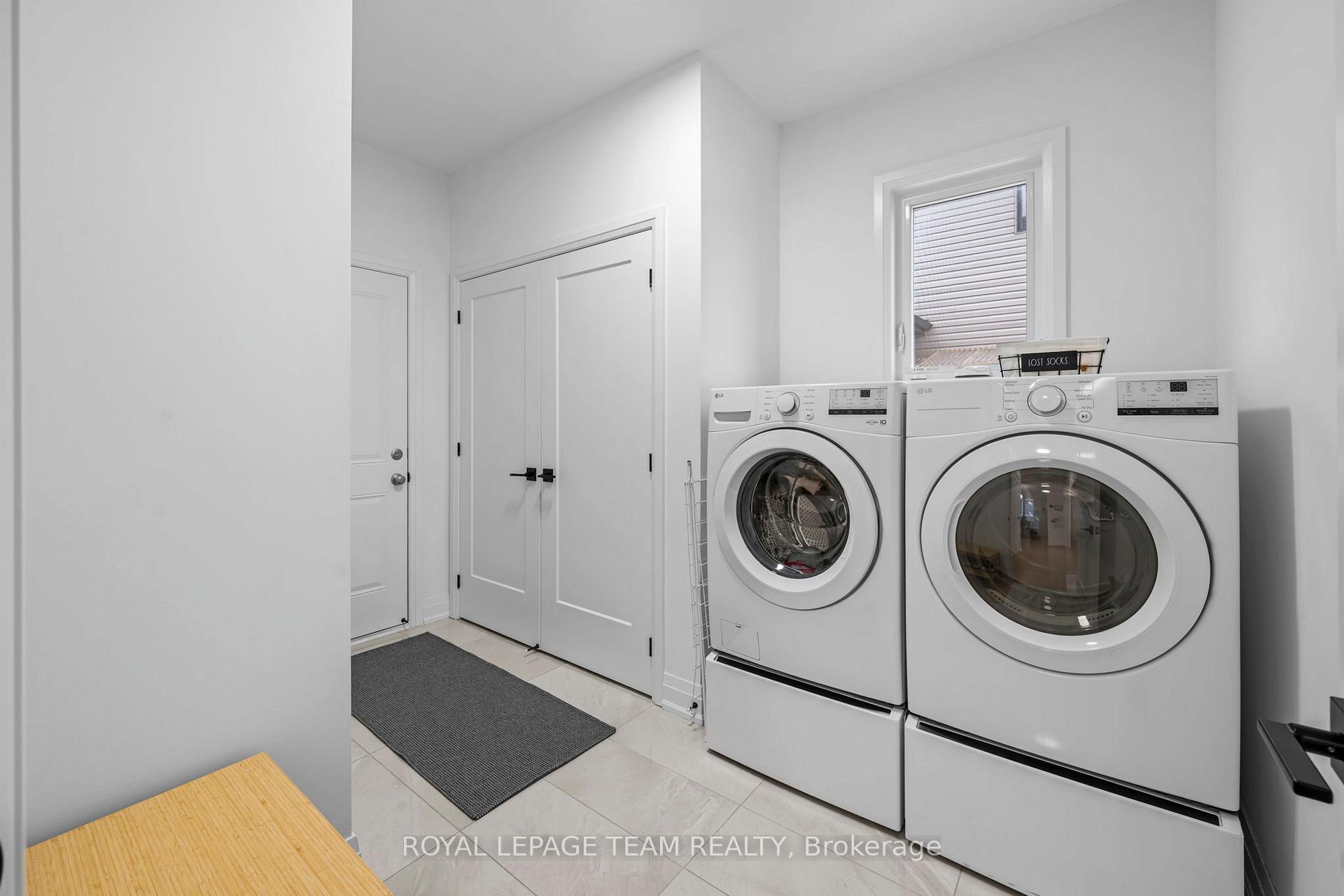 Photo 20 of 437 Fleet Canuck Private, Ottawa, Huntley Ward (South East) — HOMEH