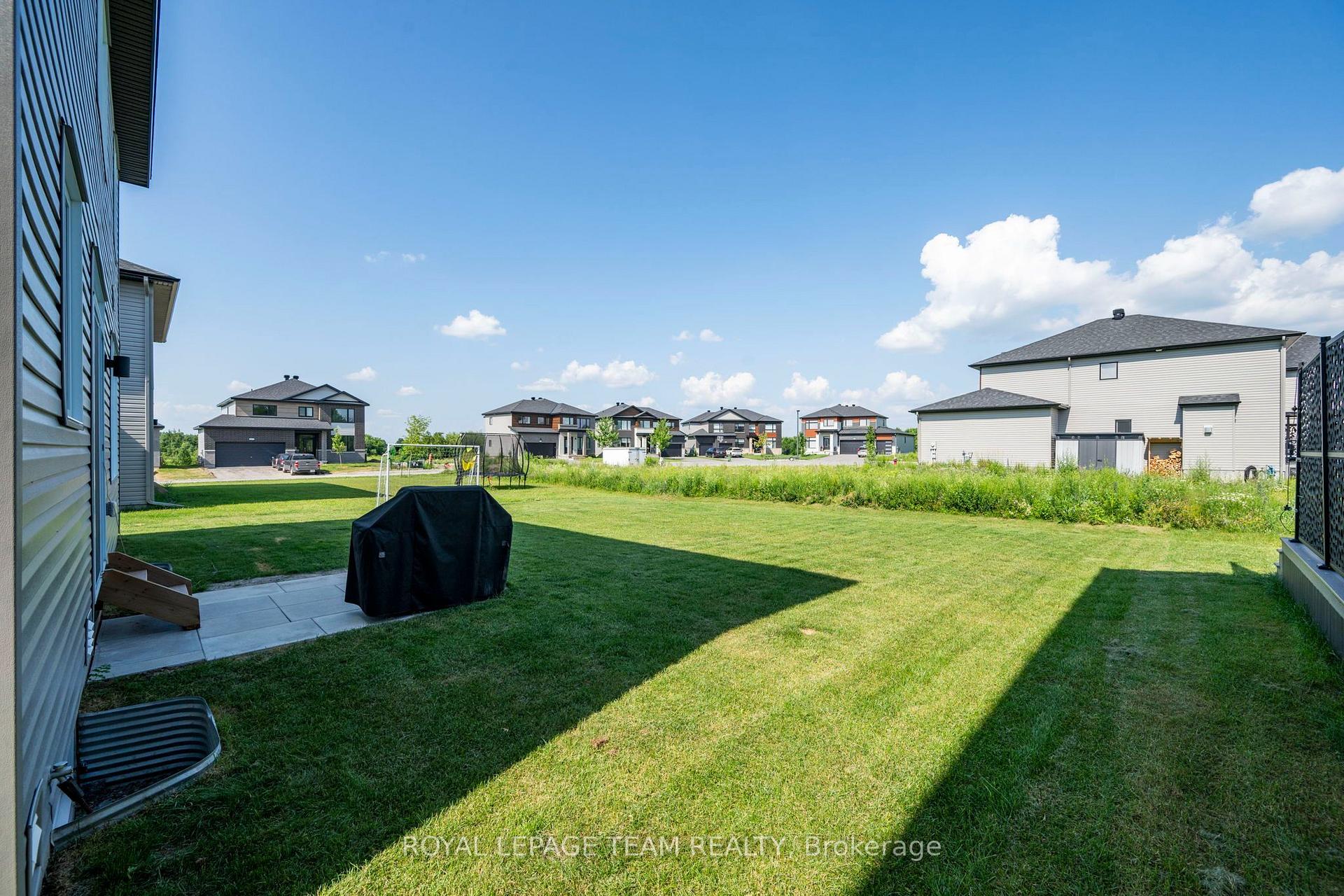 Photo 37 of 437 Fleet Canuck Private, Ottawa, Huntley Ward (South East) — HOMEH