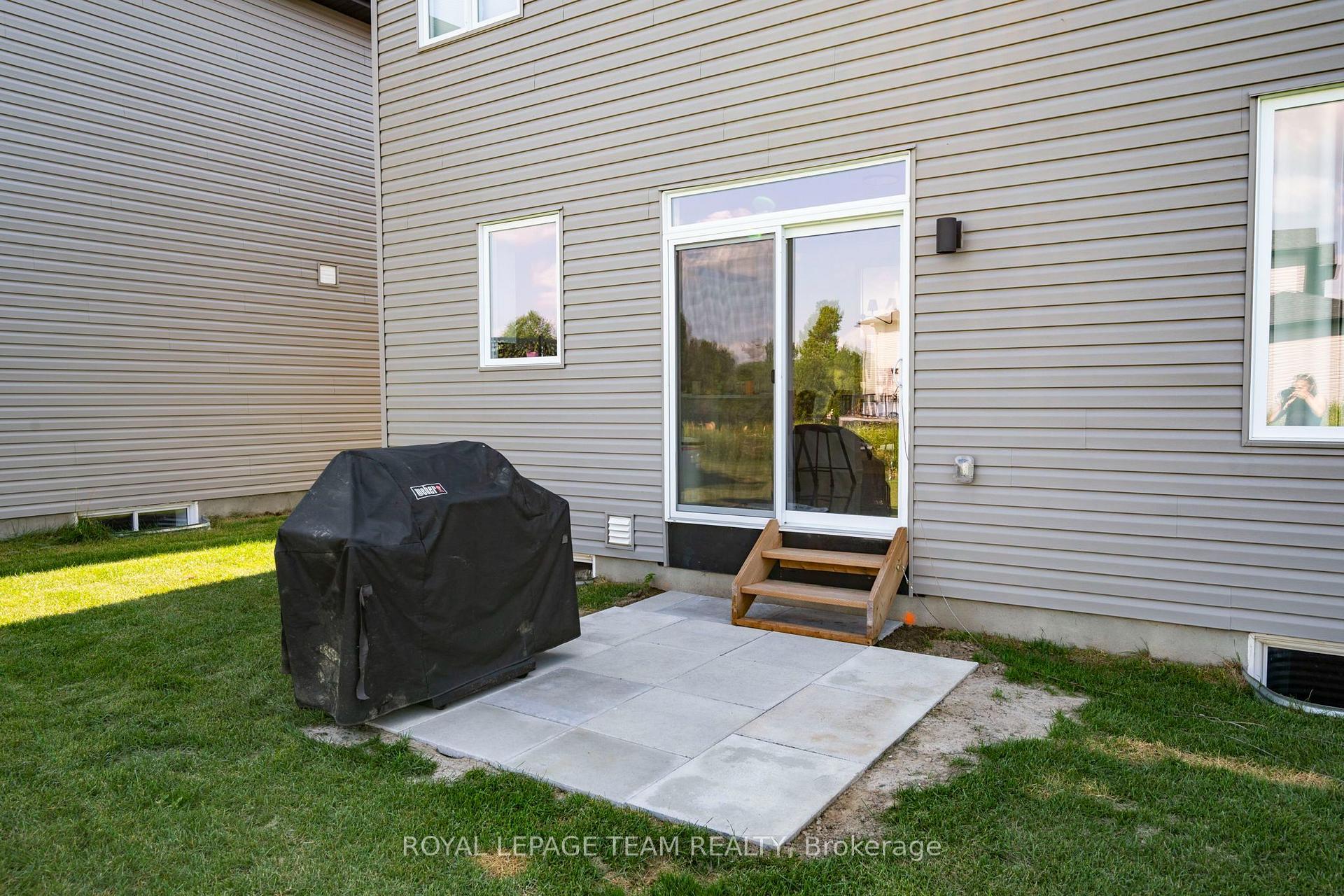 Photo 38 of 437 Fleet Canuck Private, Ottawa, Huntley Ward (South East) — HOMEH