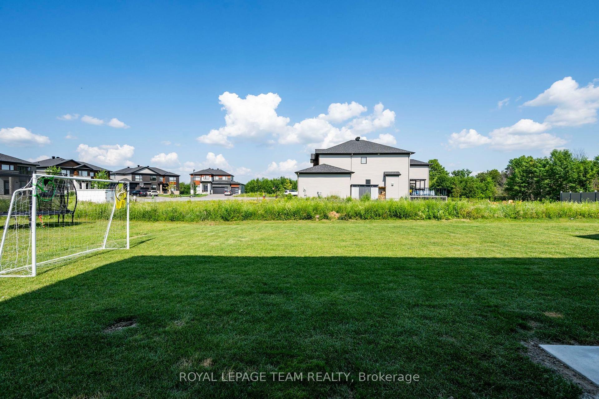 Photo 39 of 437 Fleet Canuck Private, Ottawa, Huntley Ward (South East) — HOMEH