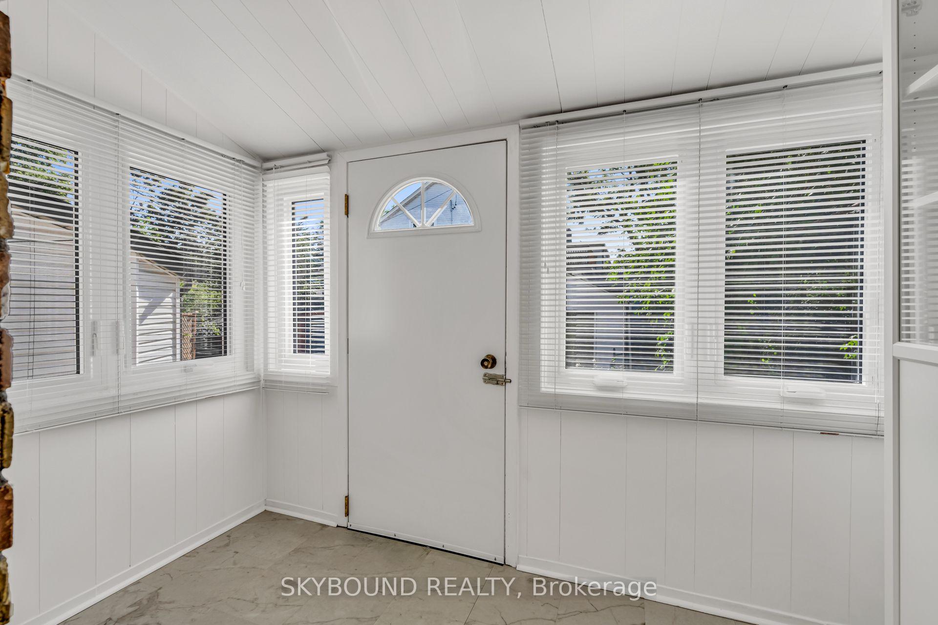 Photo 14 of 30 Woodmount Avenue, Toronto, Danforth — HOMEH