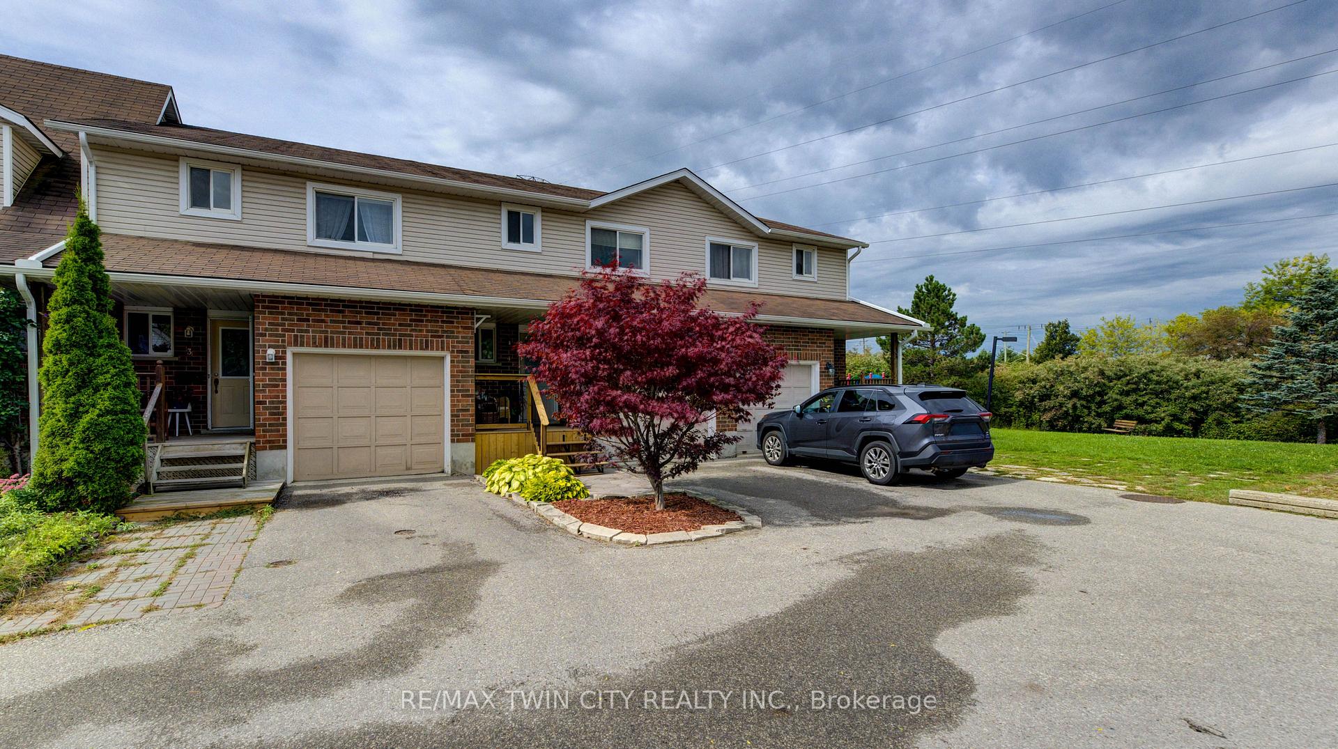 Photo 6 of Unit 4, 360 Cornridge Place, Waterloo, Upper Beechwood — HOMEH