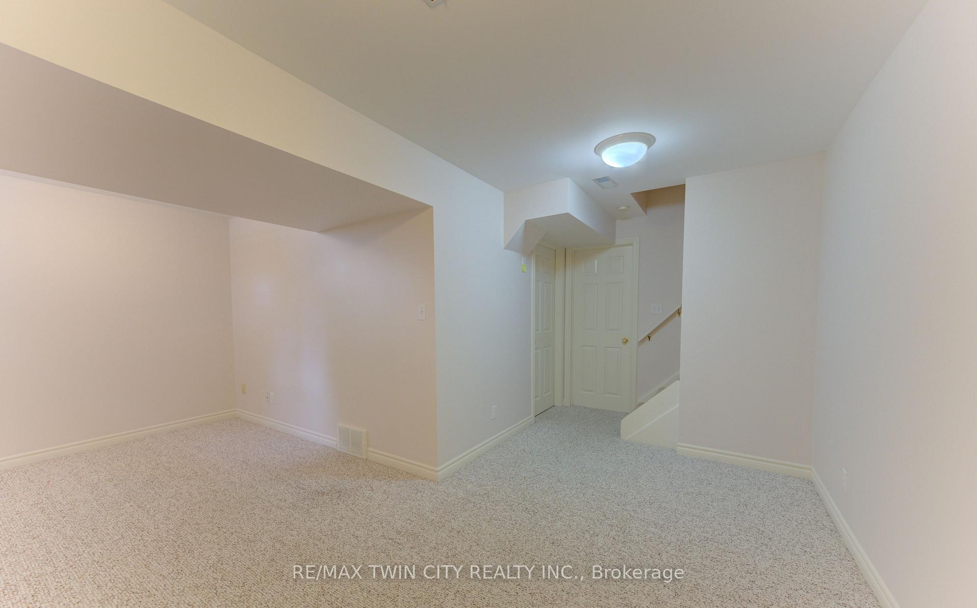 Photo 29 of Unit 4, 360 Cornridge Place, Waterloo, Upper Beechwood — HOMEH