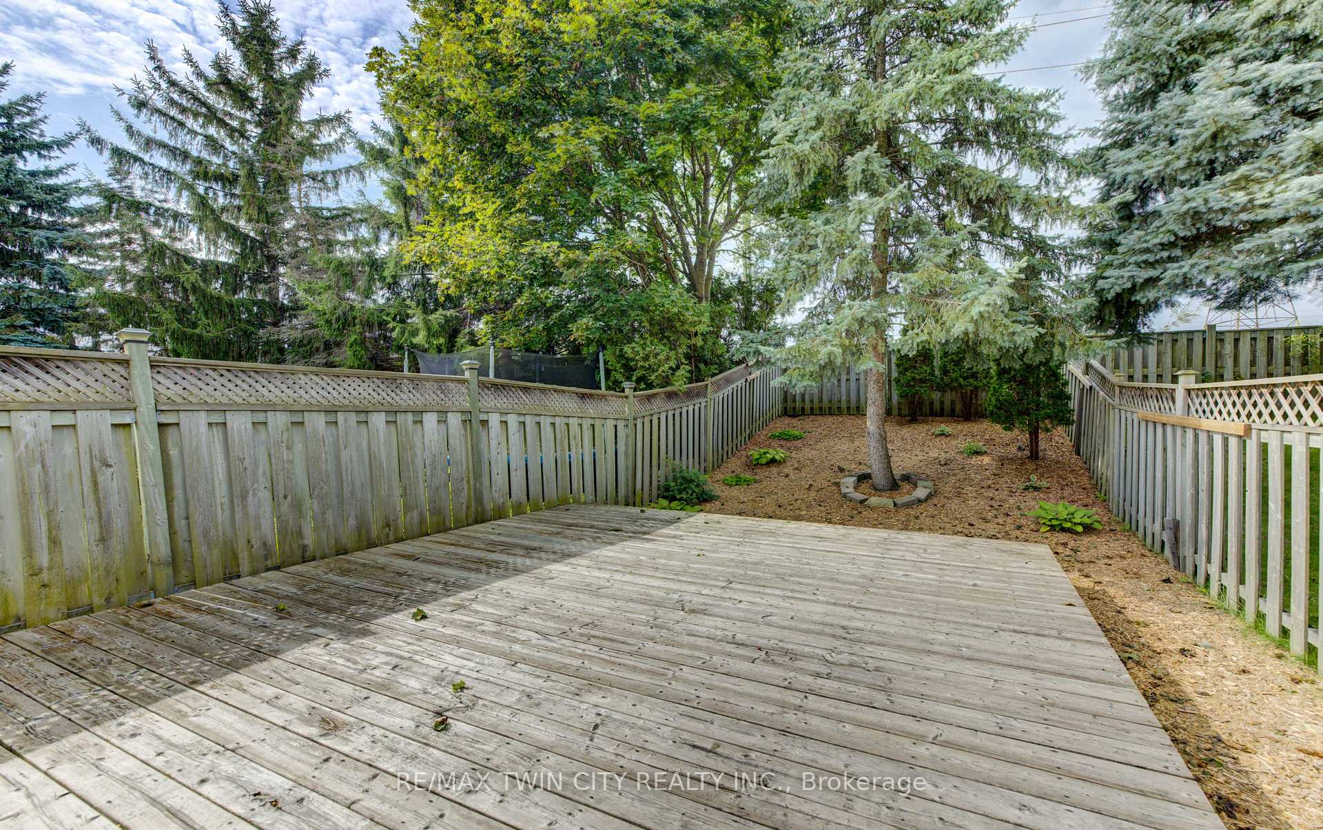 Photo 36 of Unit 4, 360 Cornridge Place, Waterloo, Upper Beechwood — HOMEH