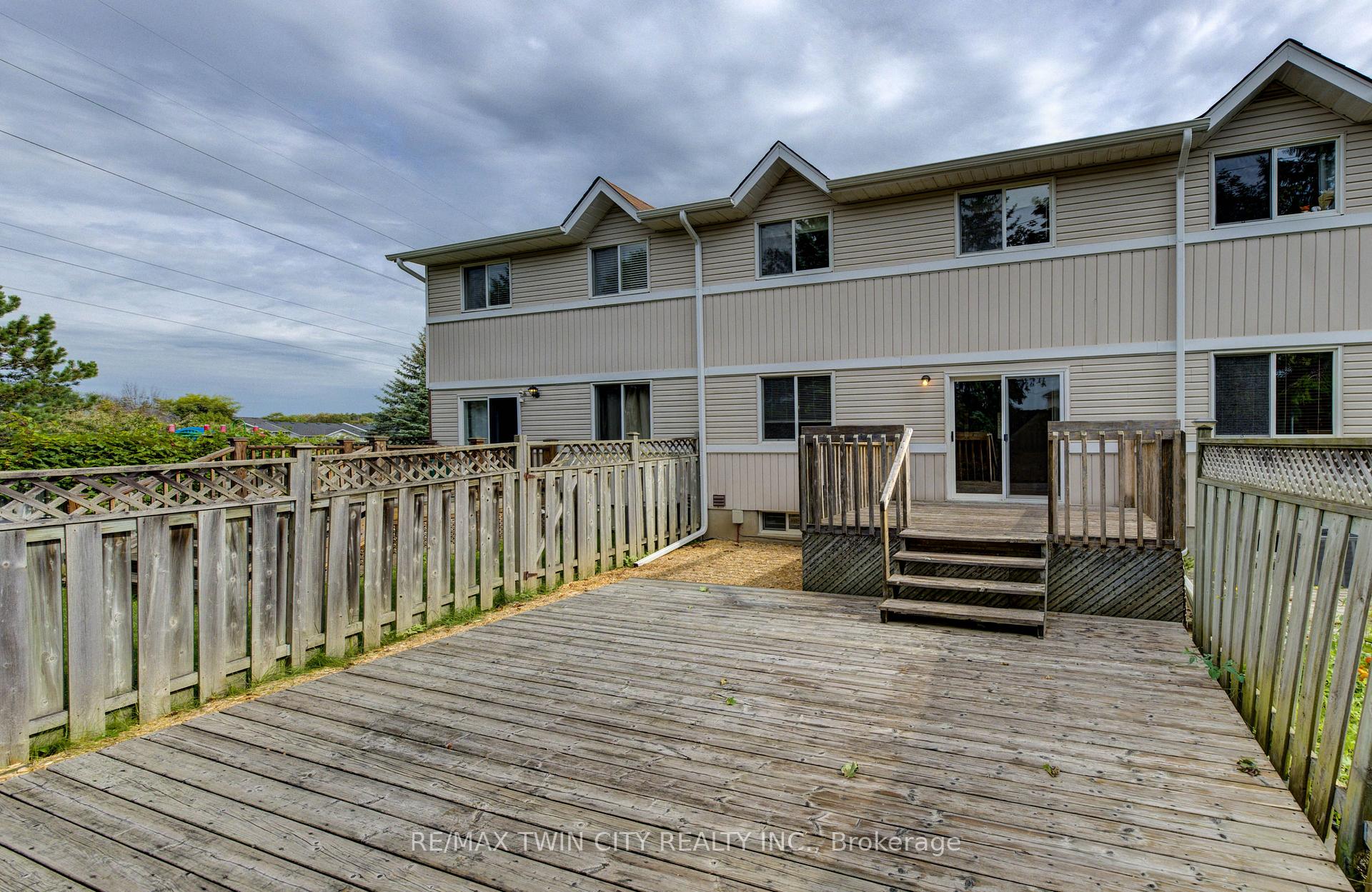 Photo 37 of Unit 4, 360 Cornridge Place, Waterloo, Upper Beechwood — HOMEH