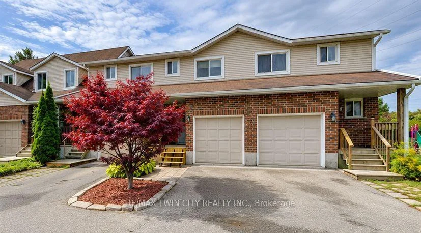 Photo of Unit 4, 360 Cornridge Place