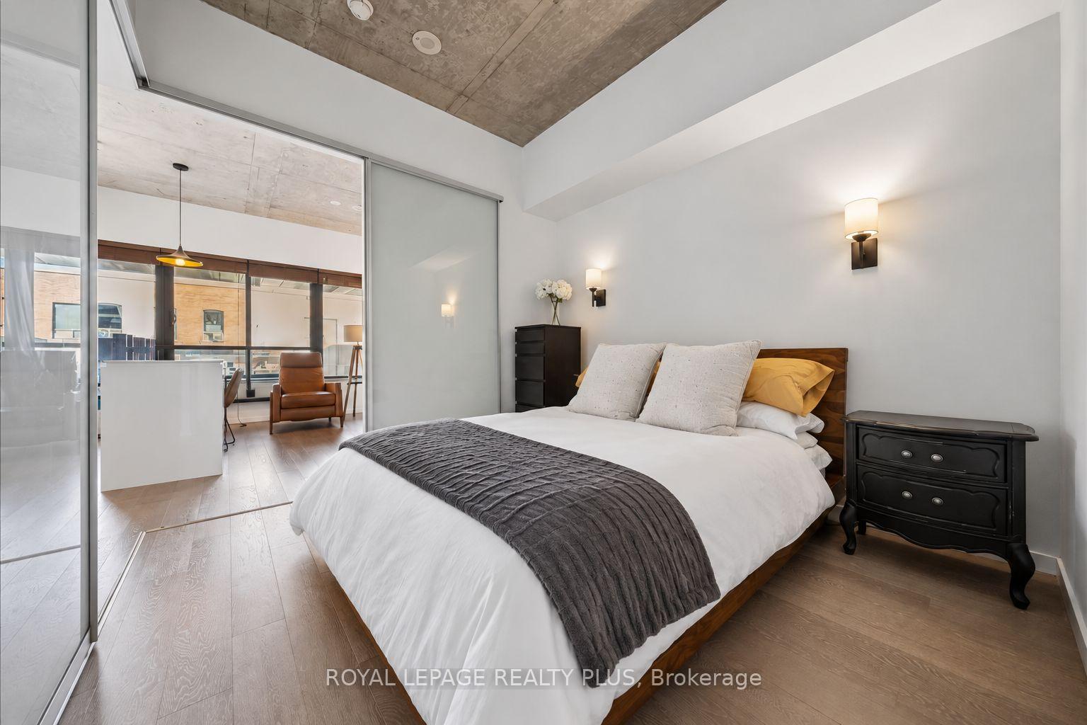 Photo 13 of Unit 207, 383 Sorauren Avenue, Toronto, Roncesvalles — HOMEH