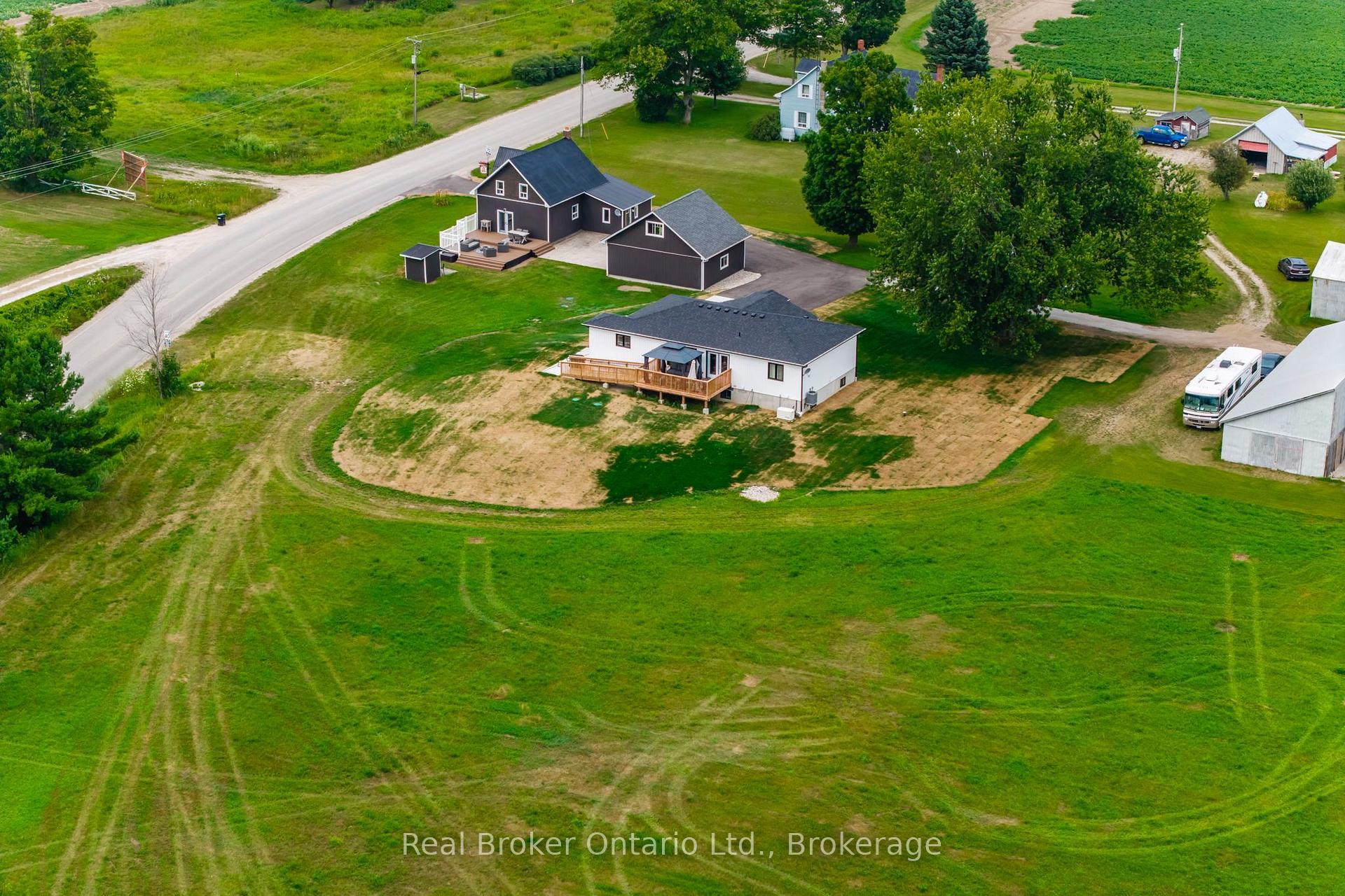 Photo 48 of 597 Lafontaine Road W, Tiny, Rural Tiny — HOMEH