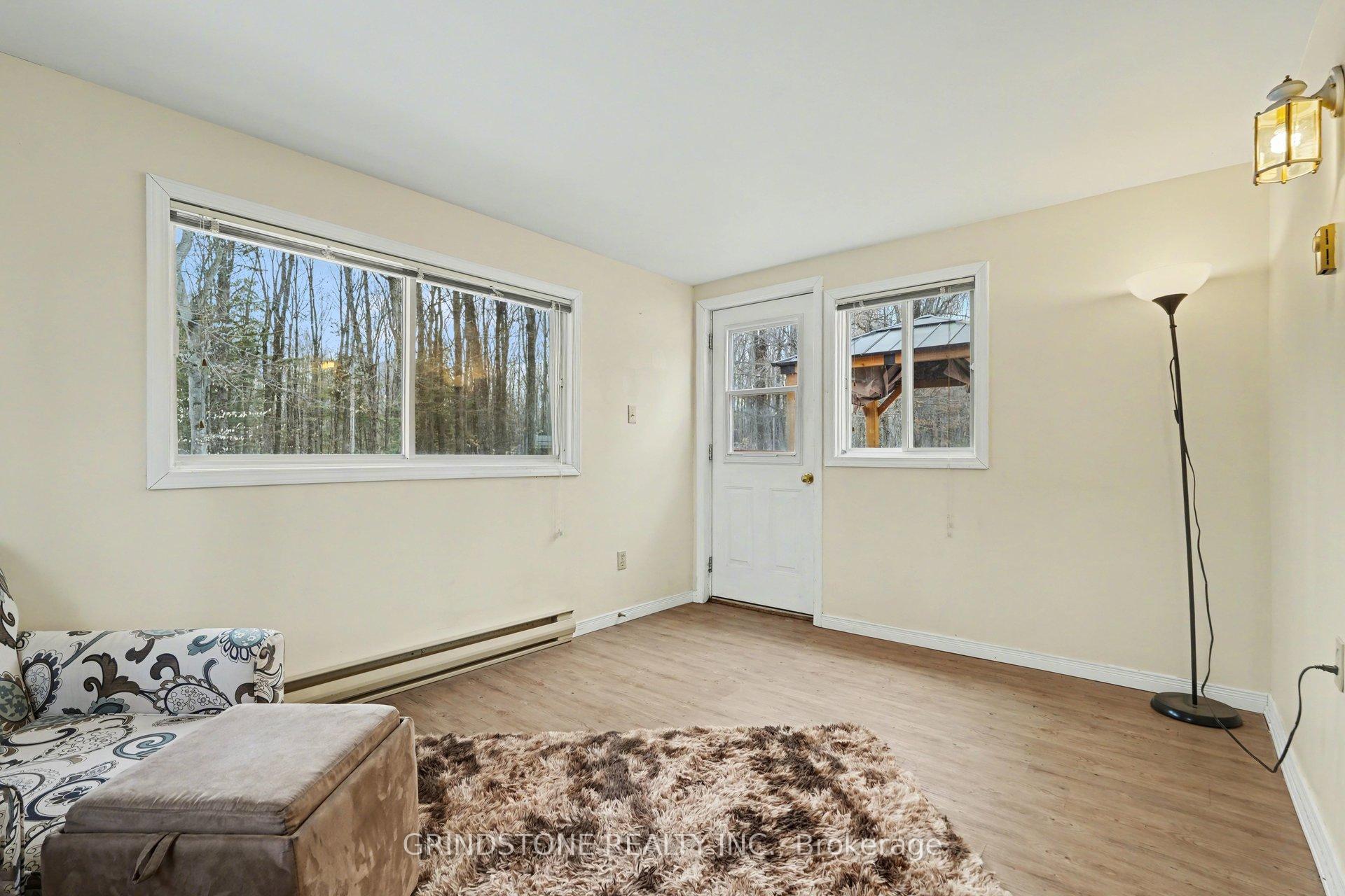 Photo 11 of 319 Riverwood Drive, Ottawa, Woodlawn/Maclarens Landing/Kilmaurs — HOMEH