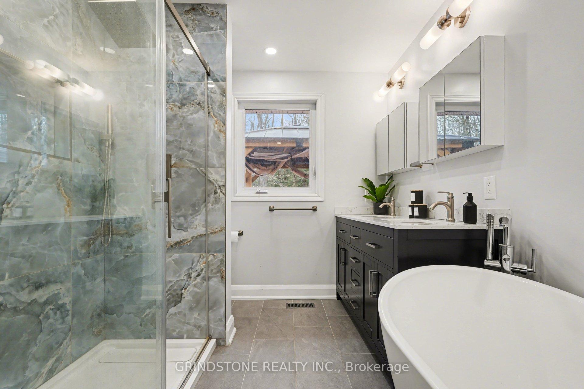 Photo 20 of 319 Riverwood Drive, Ottawa, Woodlawn/Maclarens Landing/Kilmaurs — HOMEH