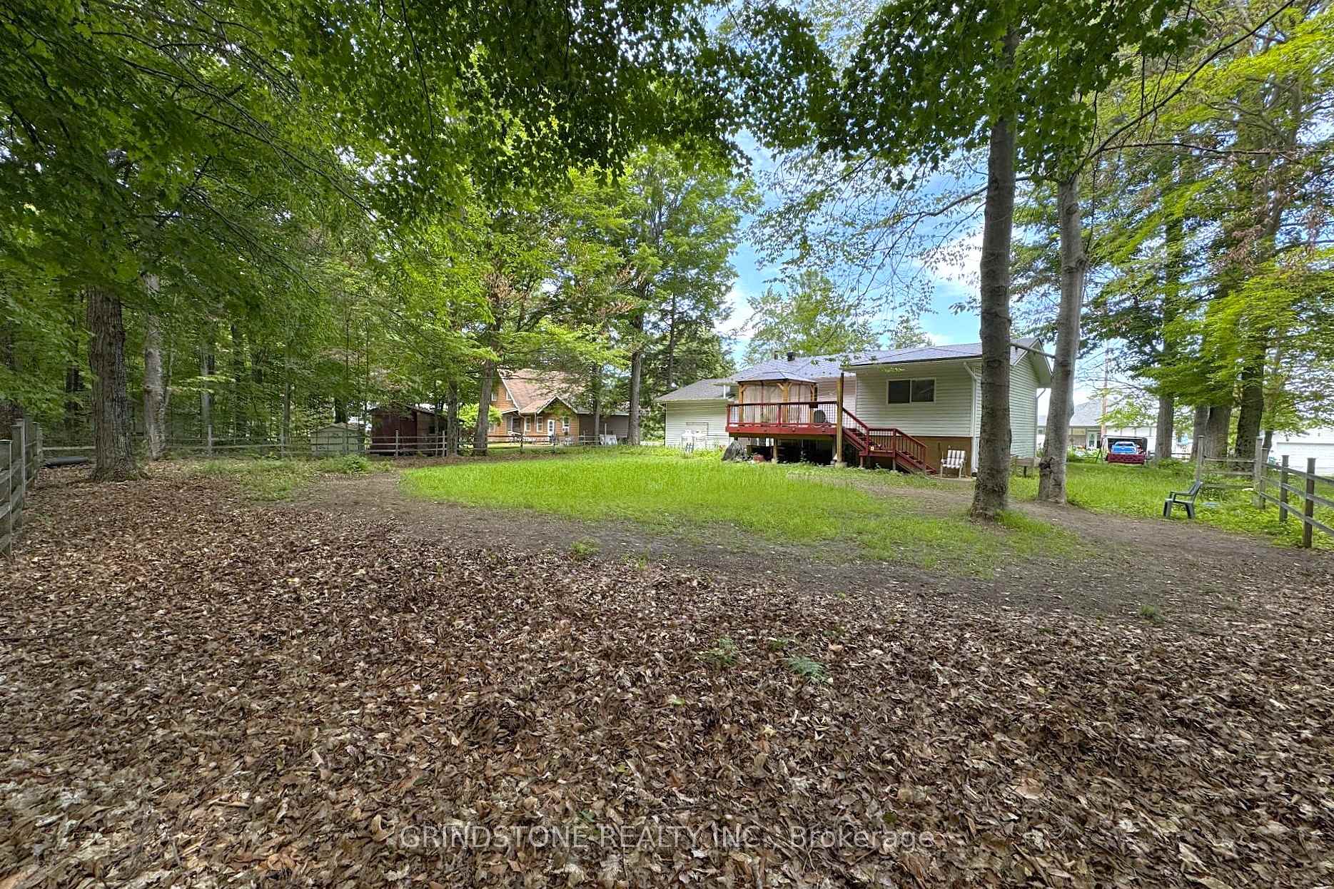 Photo 34 of 319 Riverwood Drive, Ottawa, Woodlawn/Maclarens Landing/Kilmaurs — HOMEH
