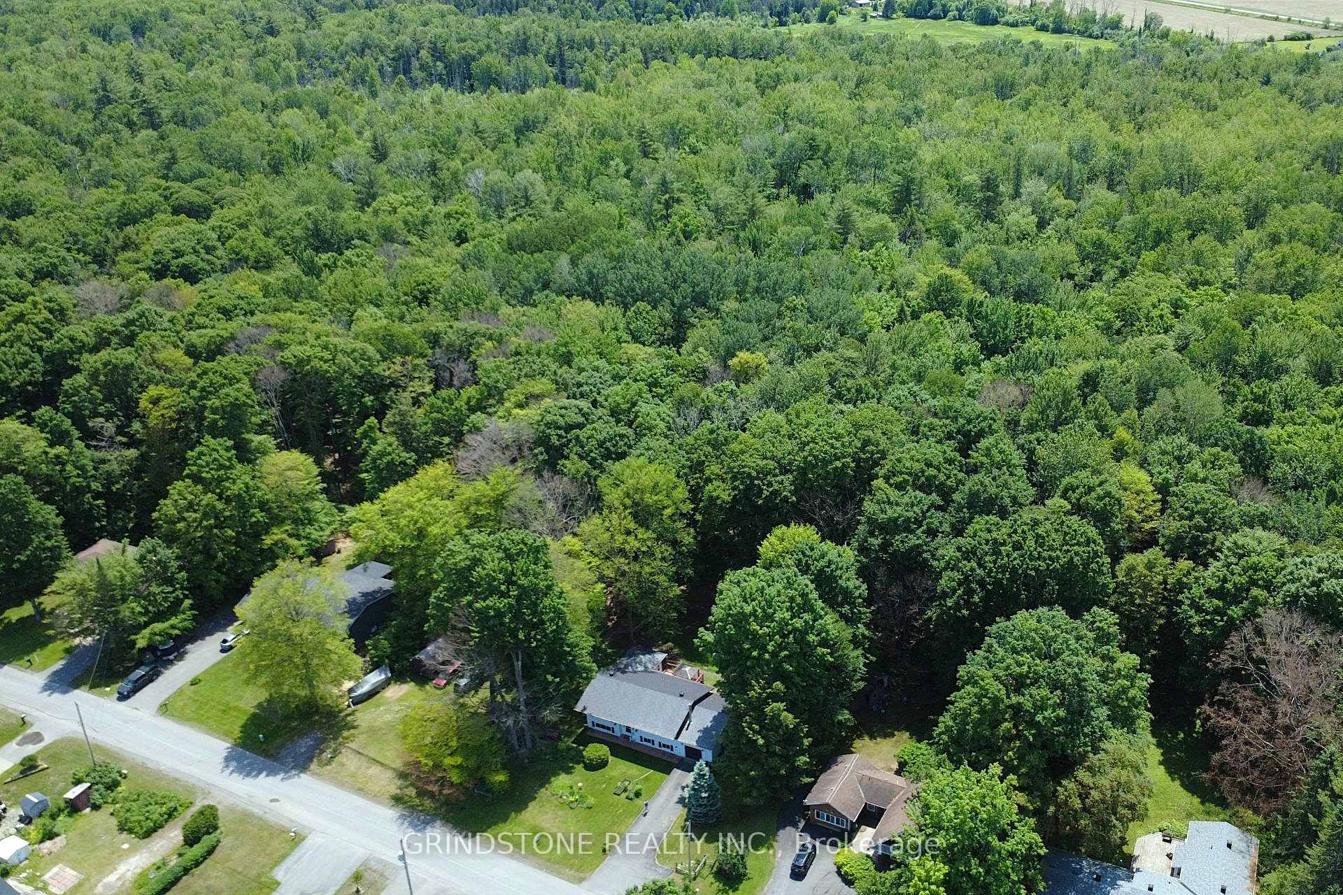 Photo 38 of 319 Riverwood Drive, Ottawa, Woodlawn/Maclarens Landing/Kilmaurs — HOMEH