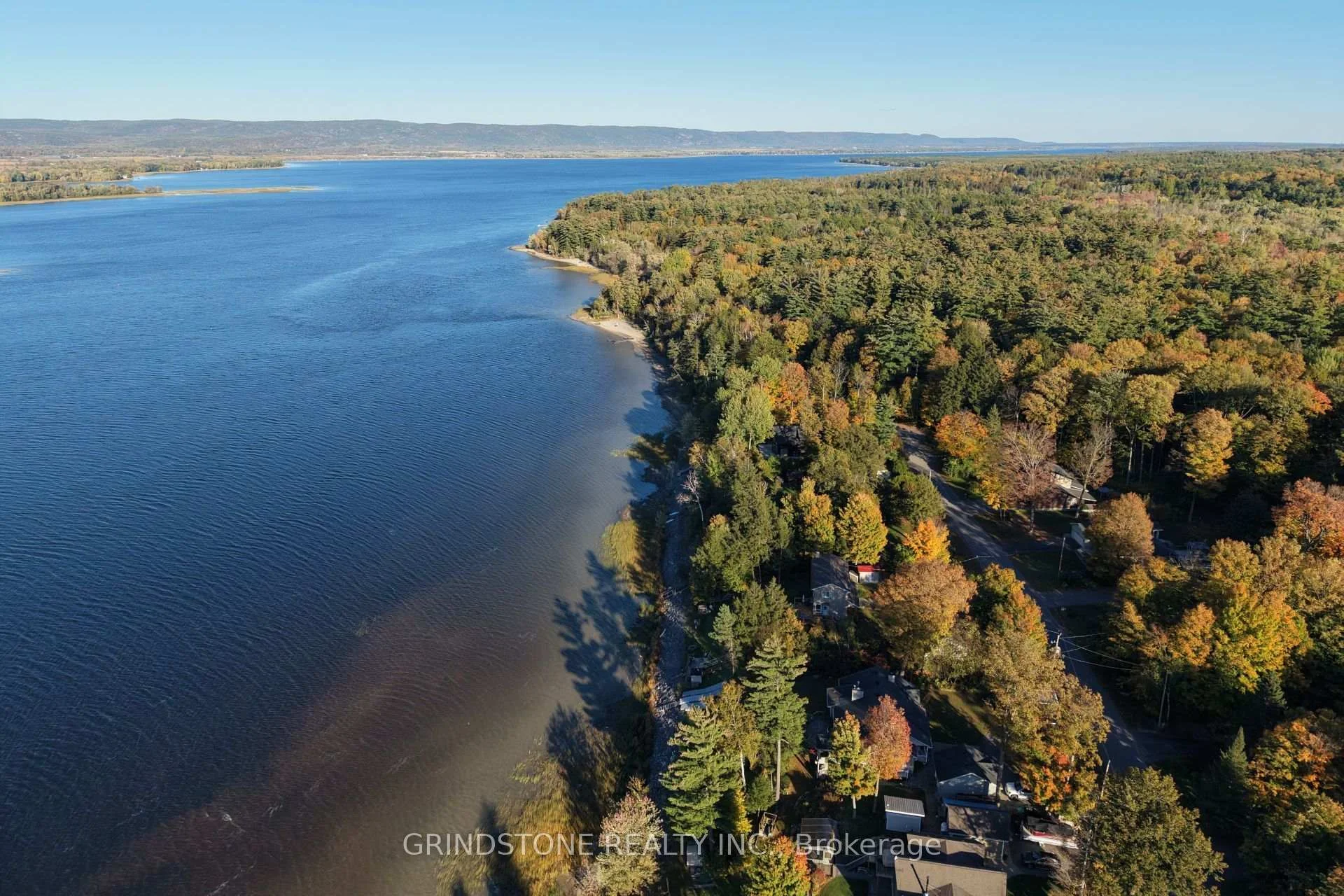 Photo 45 of 319 Riverwood Drive, Ottawa, Woodlawn/Maclarens Landing/Kilmaurs — HOMEH